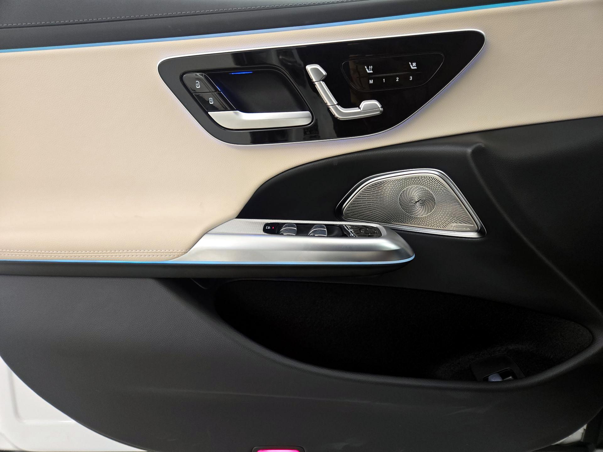 Thumbnail: 2024 Mercedes-Benz E-Class - 12