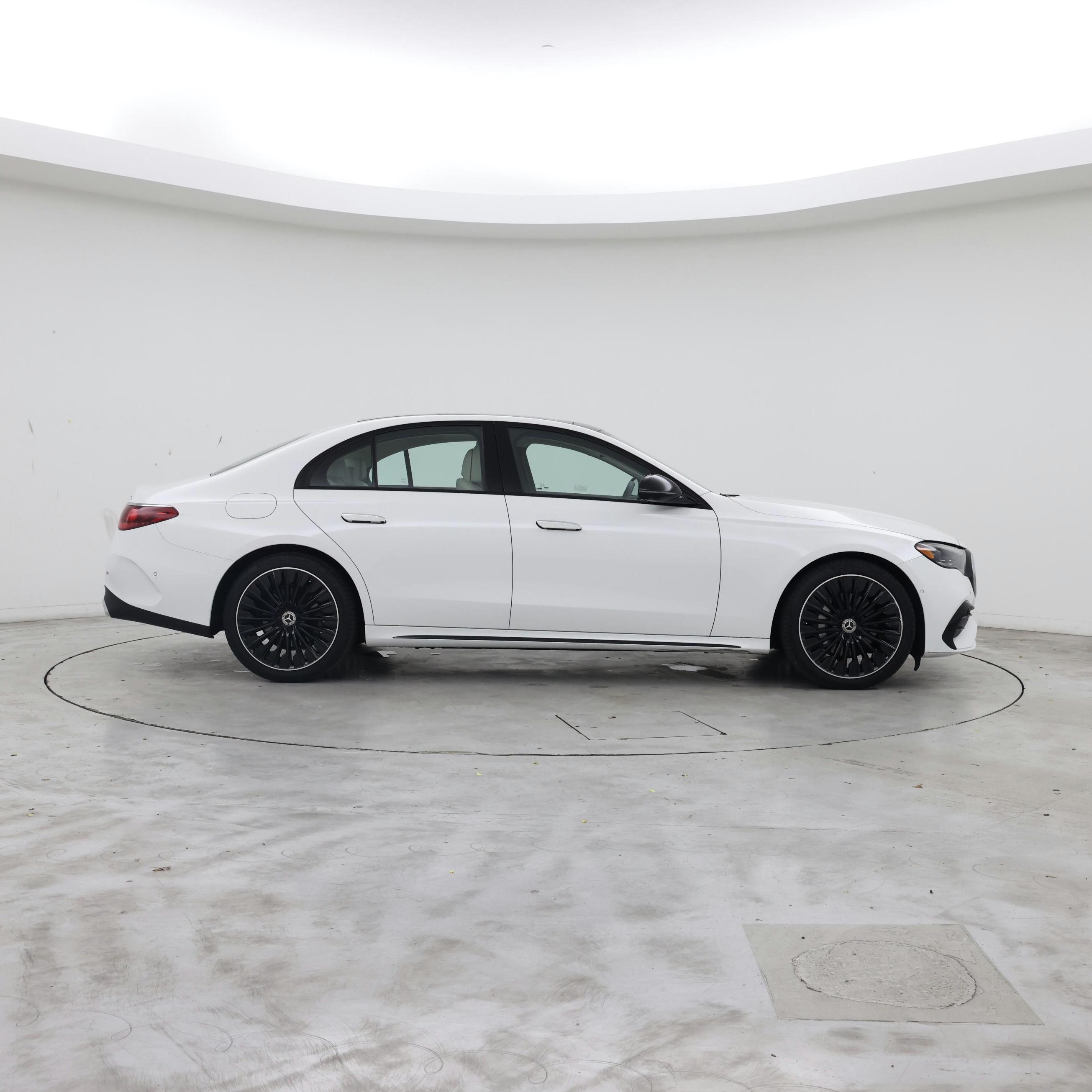 Thumbnail: 2024 Mercedes-Benz E-Class - 7