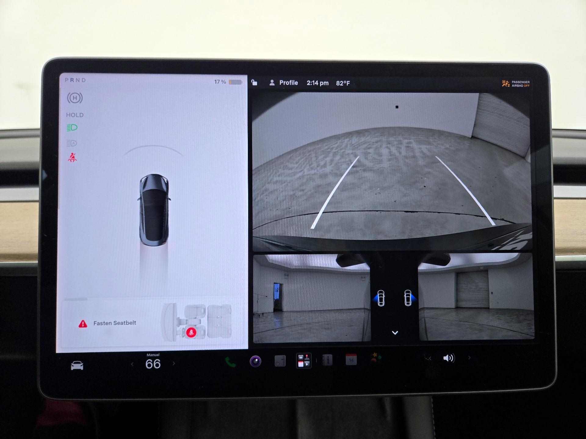 Thumbnail: 2022 Tesla Model 3 - 14
