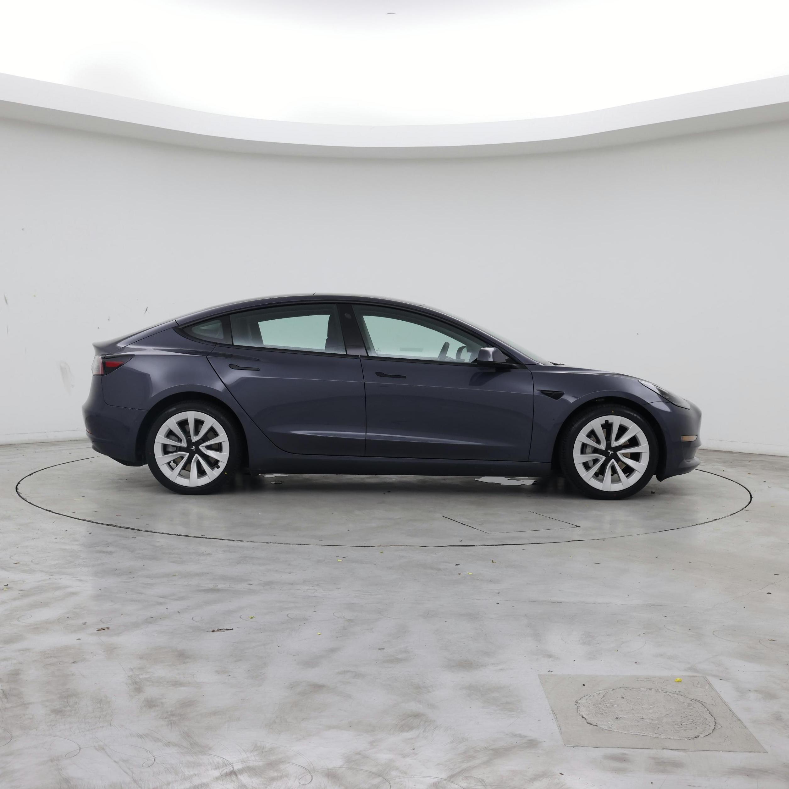 Thumbnail: 2022 Tesla Model 3 - 7
