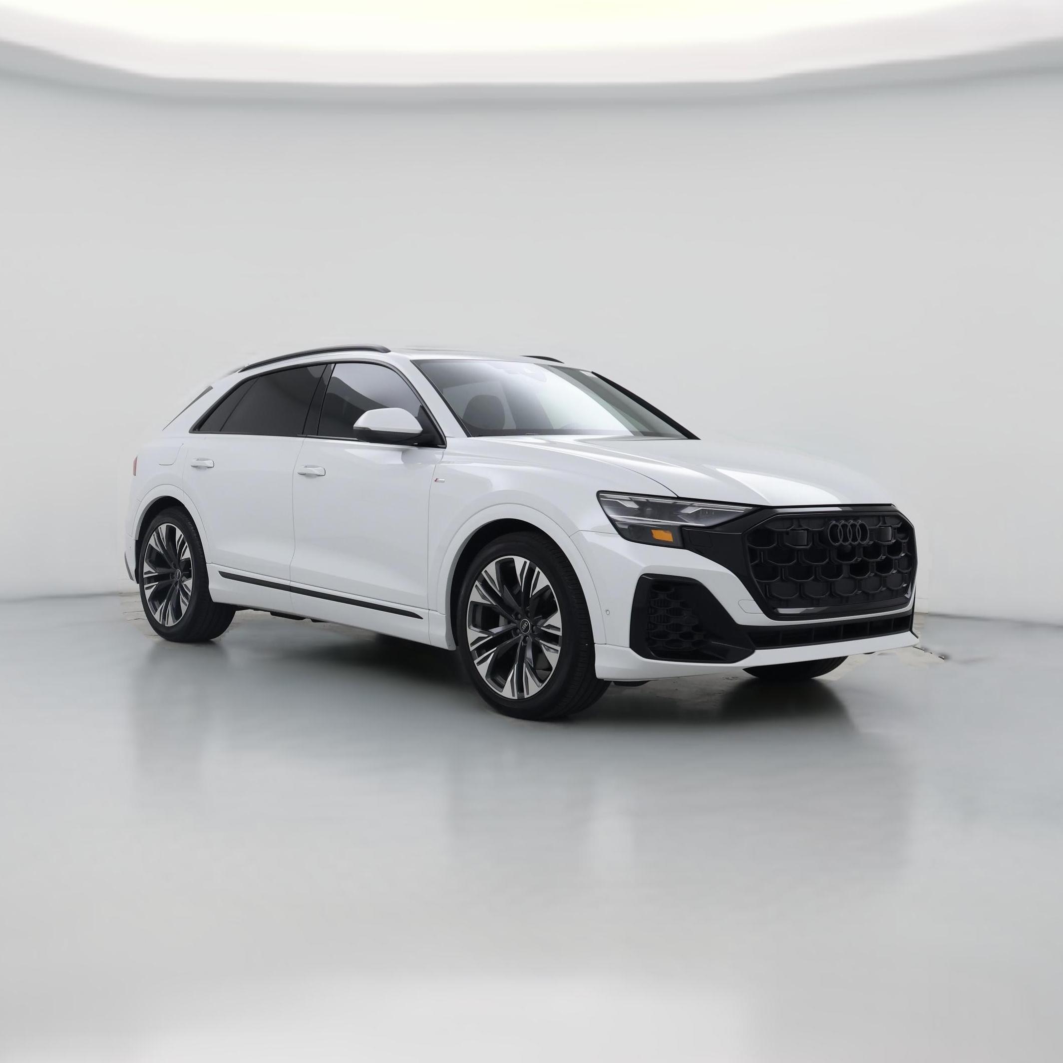 Thumbnail: 2025 Audi Q8 - 1