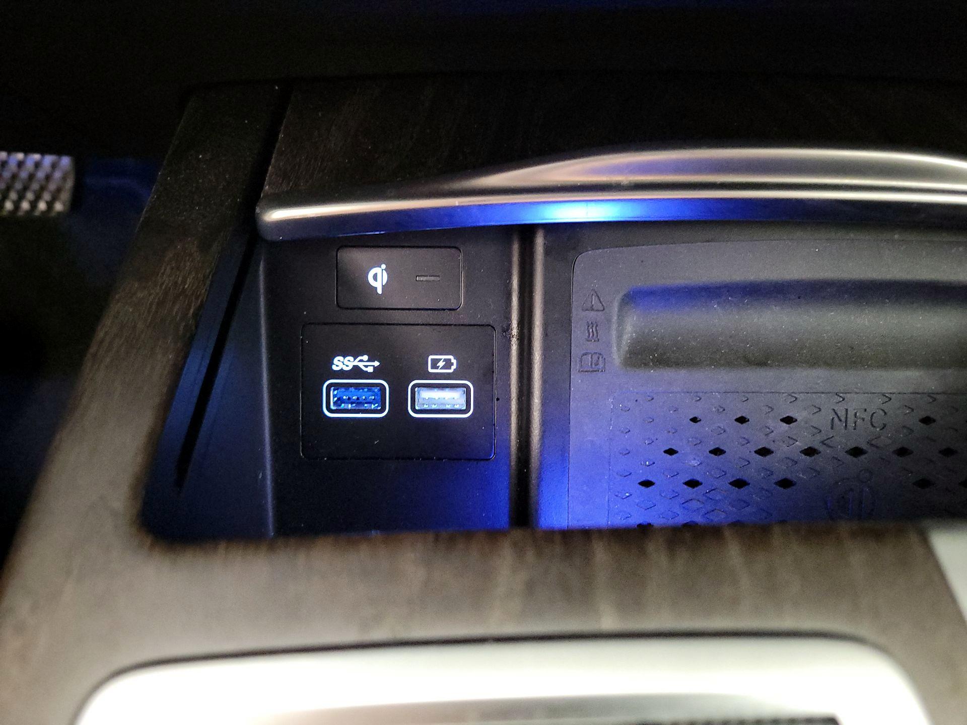 Thumbnail: 2021 Genesis G80 - 19
