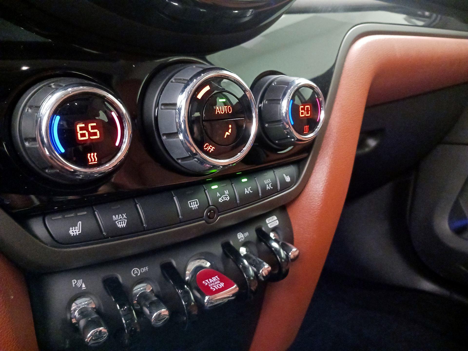 Thumbnail: 2022 MINI Cooper Countryman - 17