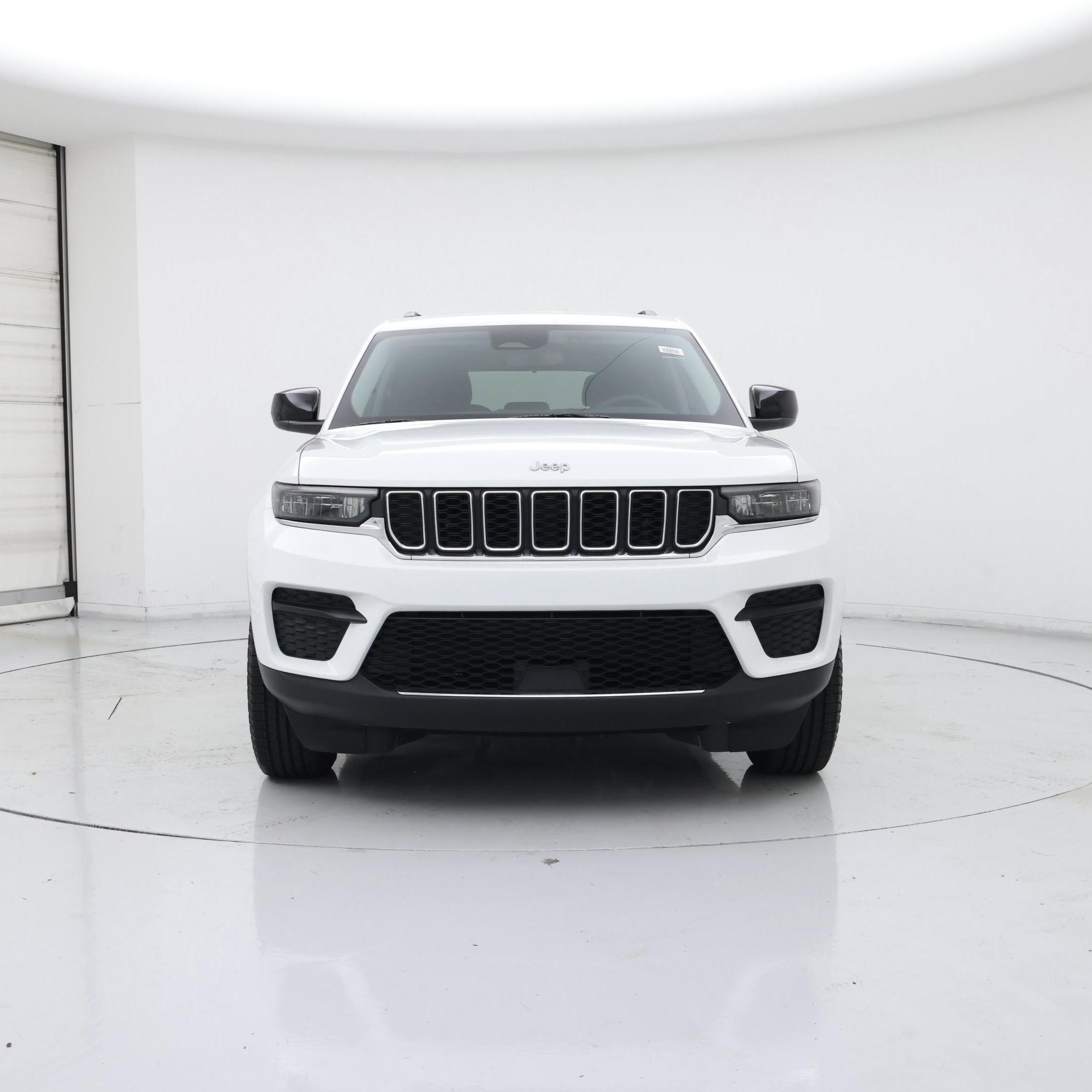 Thumbnail: 2023 Jeep Grand Cherokee - 5