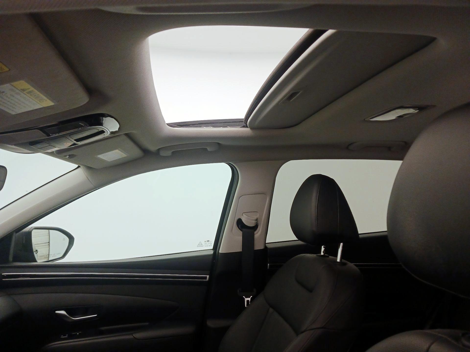 Thumbnail: 2023 Hyundai Tucson - 19