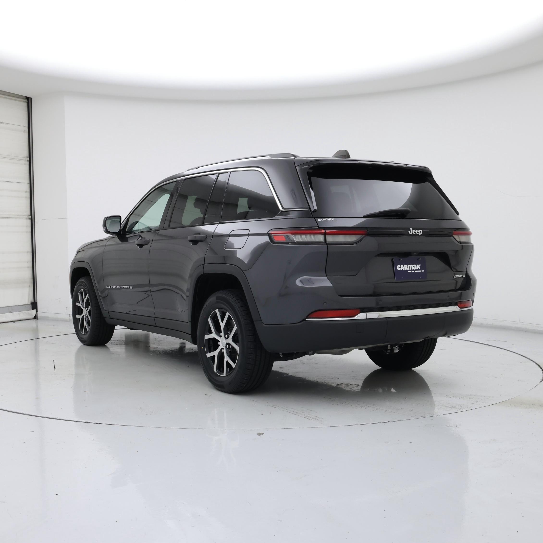 Thumbnail: 2023 Jeep Grand Cherokee - 2