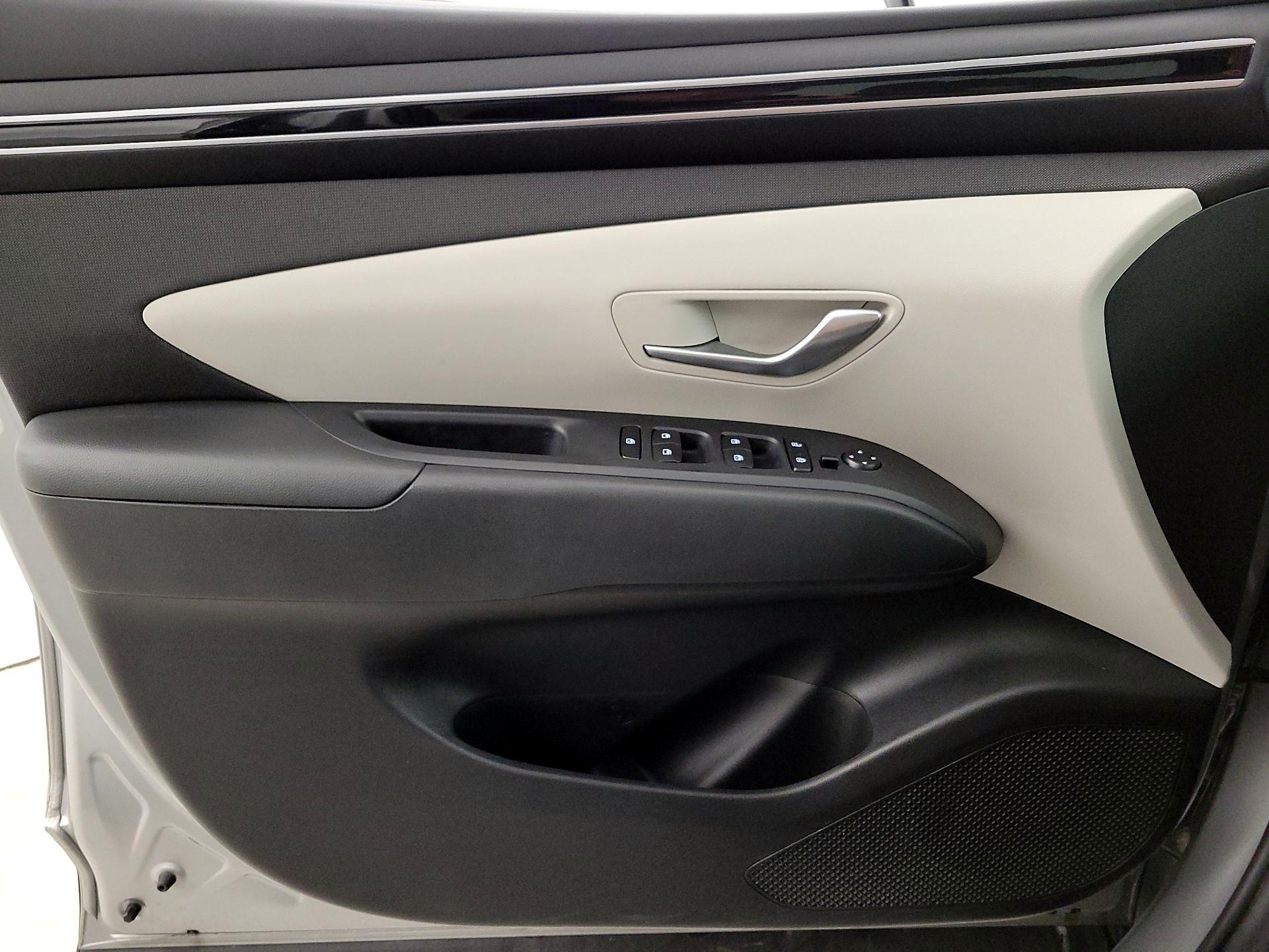 Thumbnail: 2023 Hyundai Tucson - 12