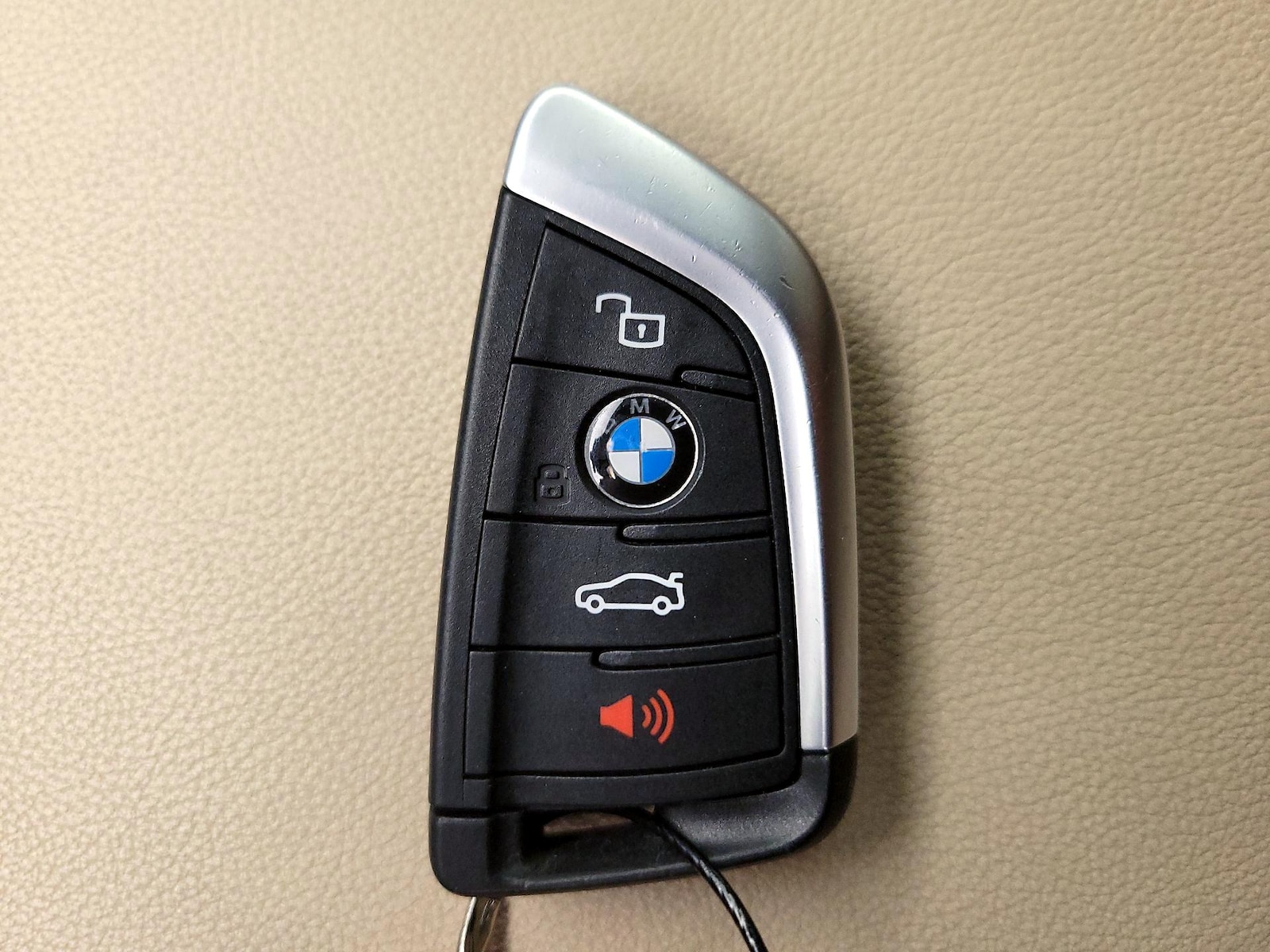 2022 BMW X4 30i - Photo 26