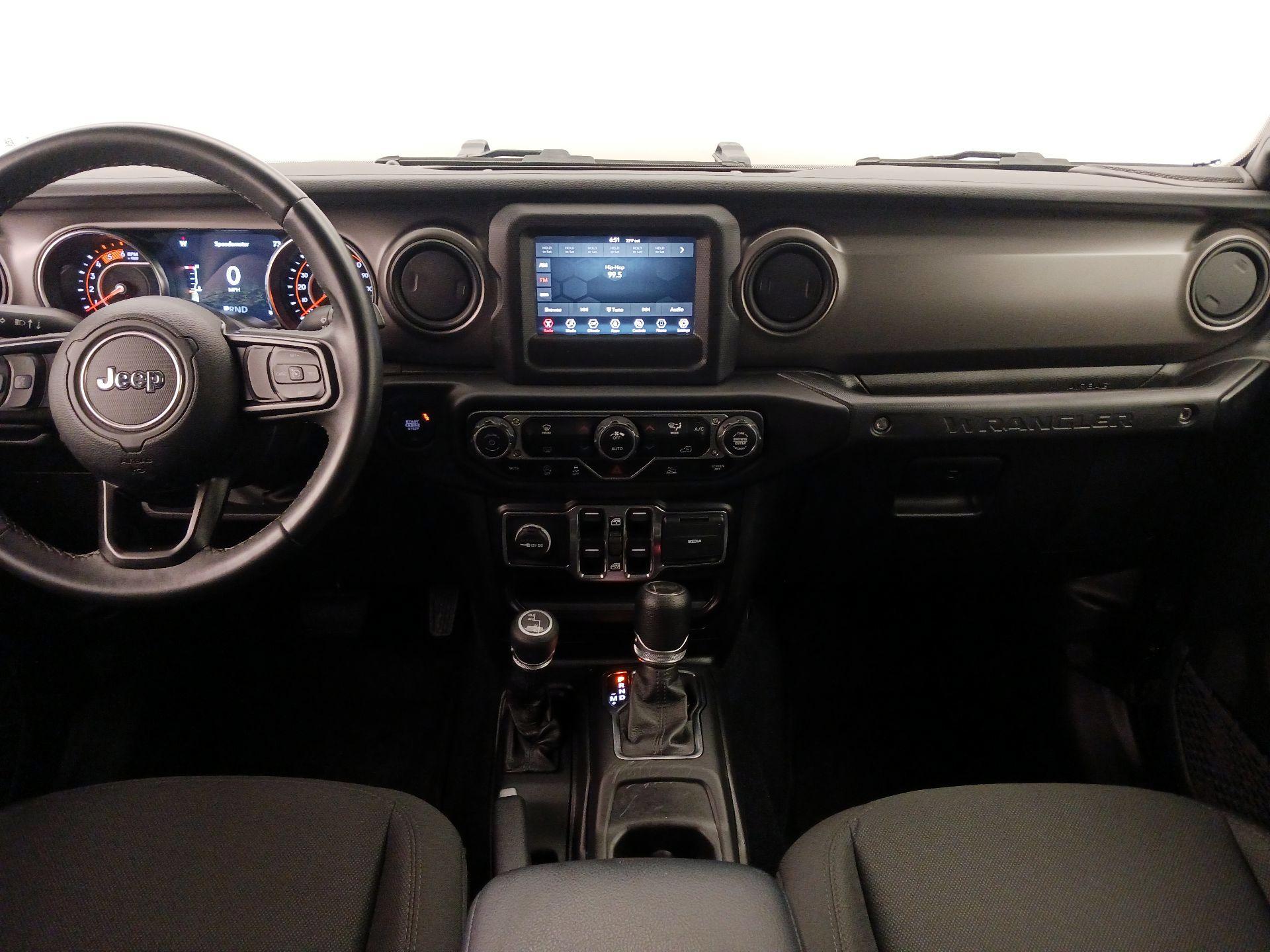 Thumbnail: 2022 Jeep Wrangler - 9