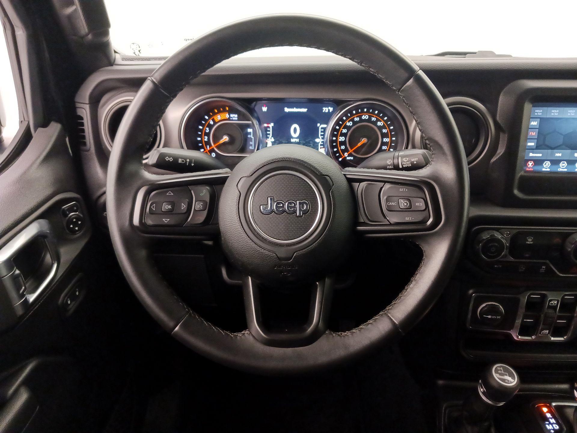 Thumbnail: 2022 Jeep Wrangler - 10