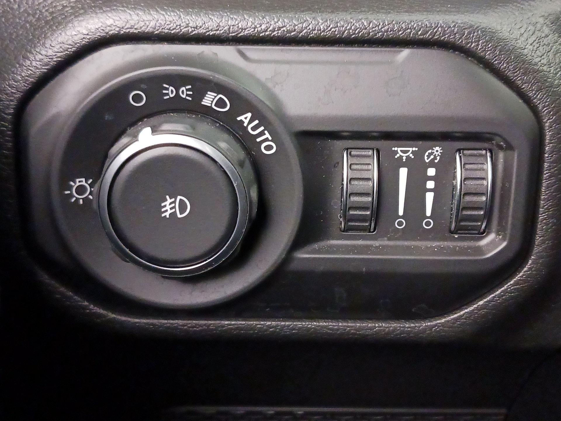 Thumbnail: 2022 Jeep Wrangler - 13