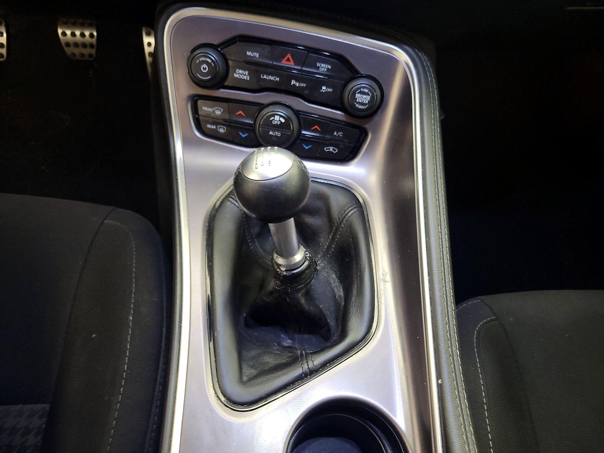 Thumbnail: 2020 Dodge Challenger - 17