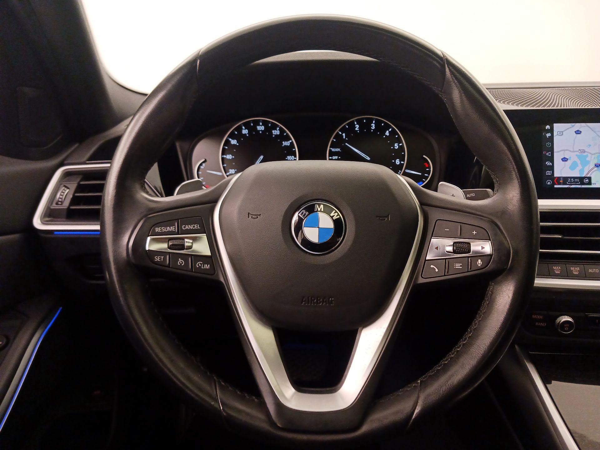 Thumbnail: 2020 BMW 3 Series - 10