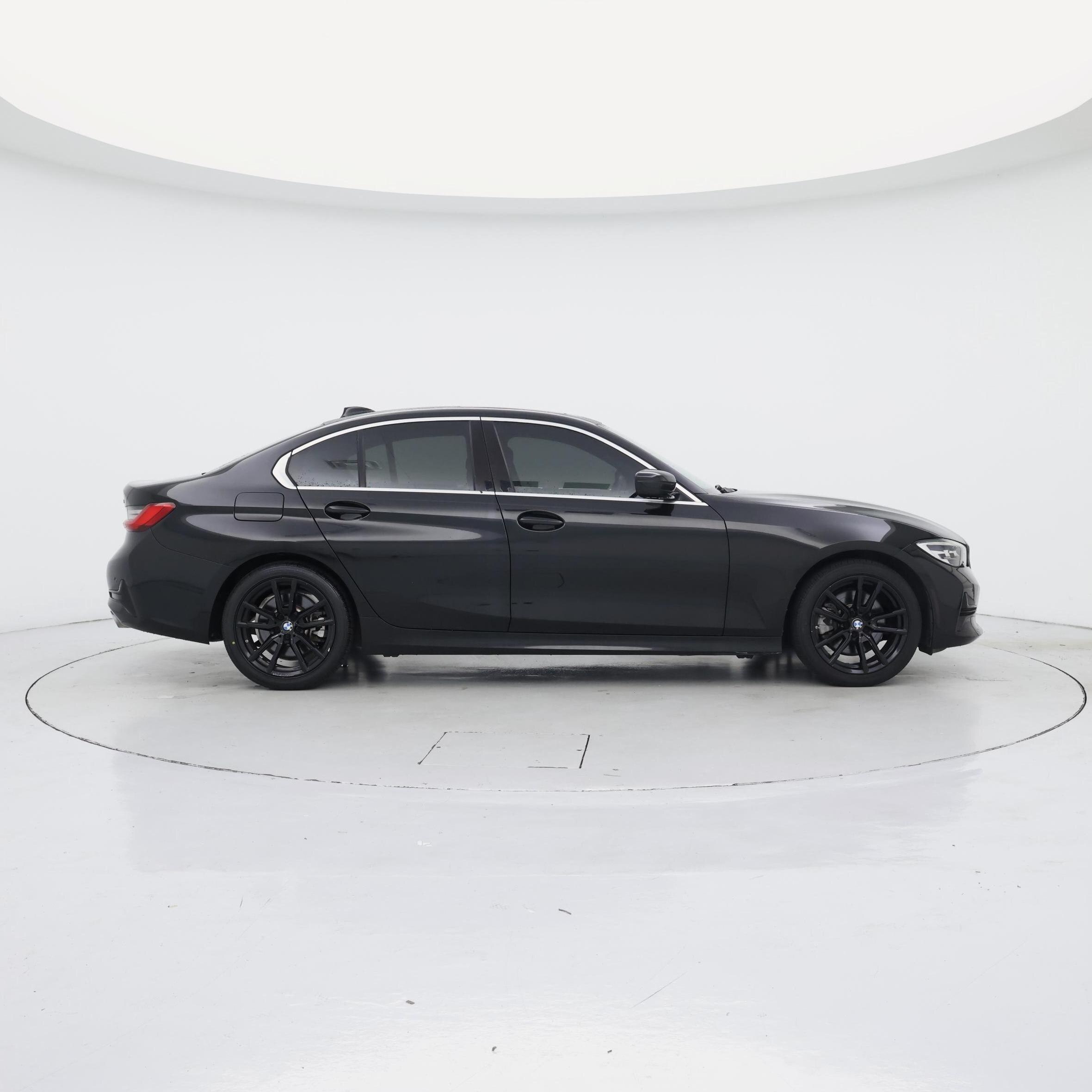 Thumbnail: 2020 BMW 3 Series - 7