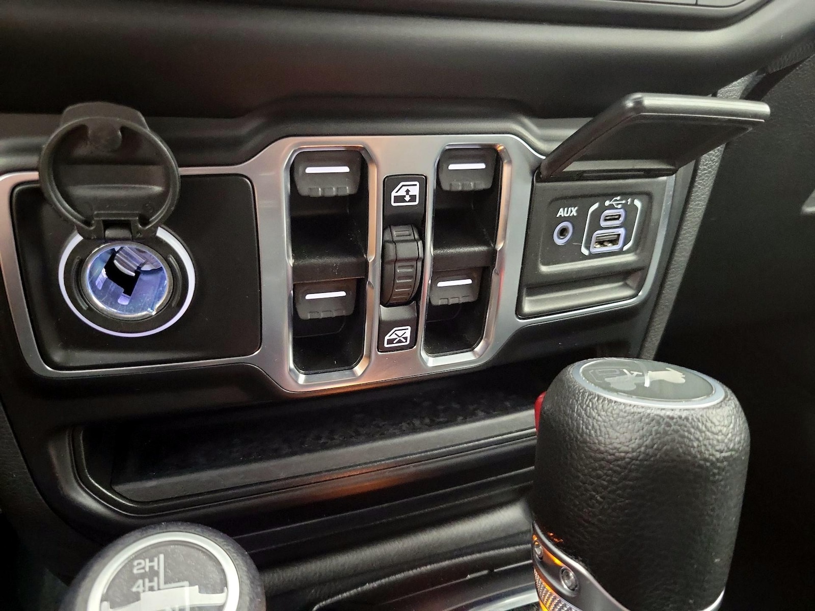 2022 Jeep Wrangler Unlimited Willys - Photo 19