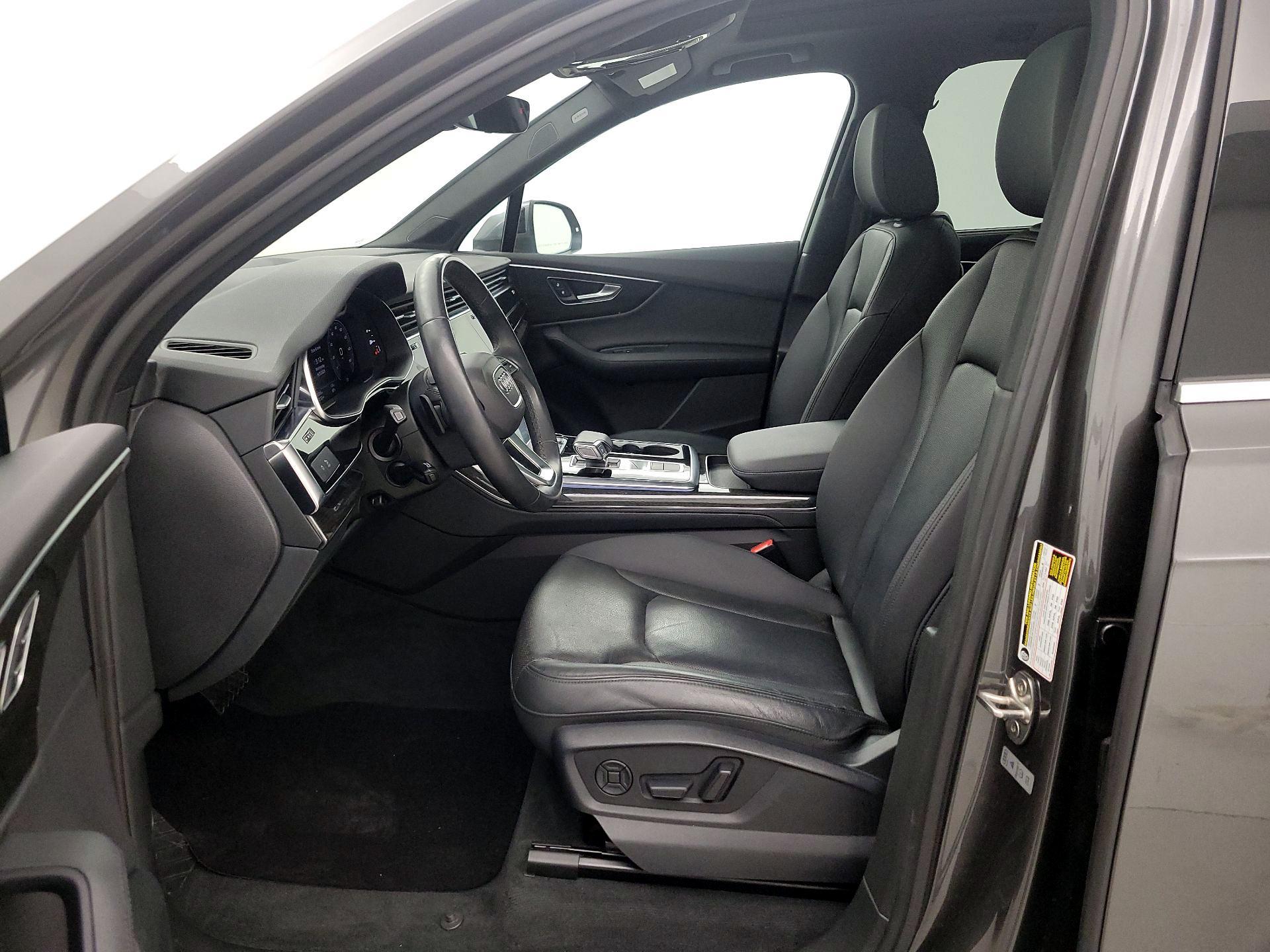 Thumbnail: 2021 Audi Q7 - 11