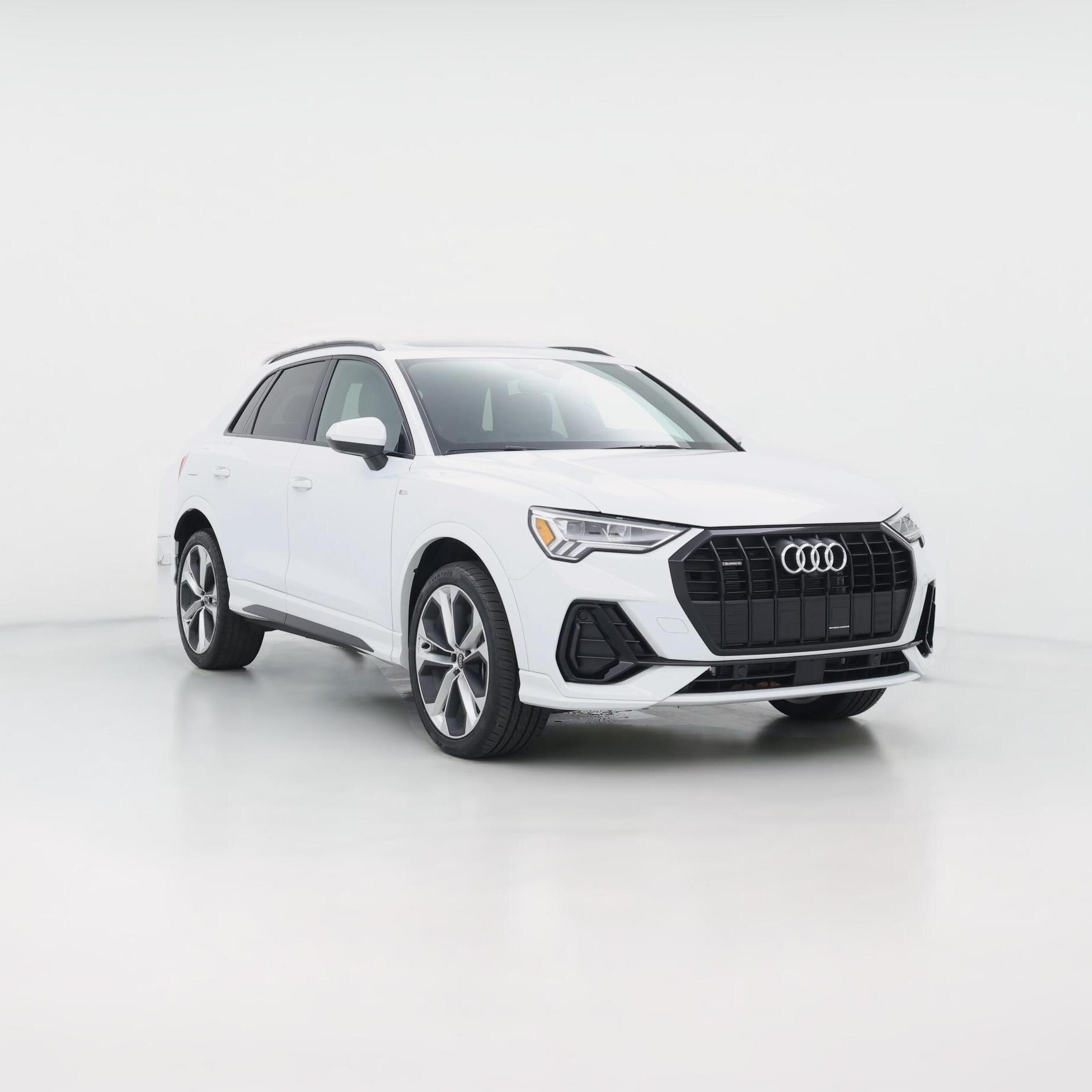 Thumbnail: 2022 Audi Q3 - 1