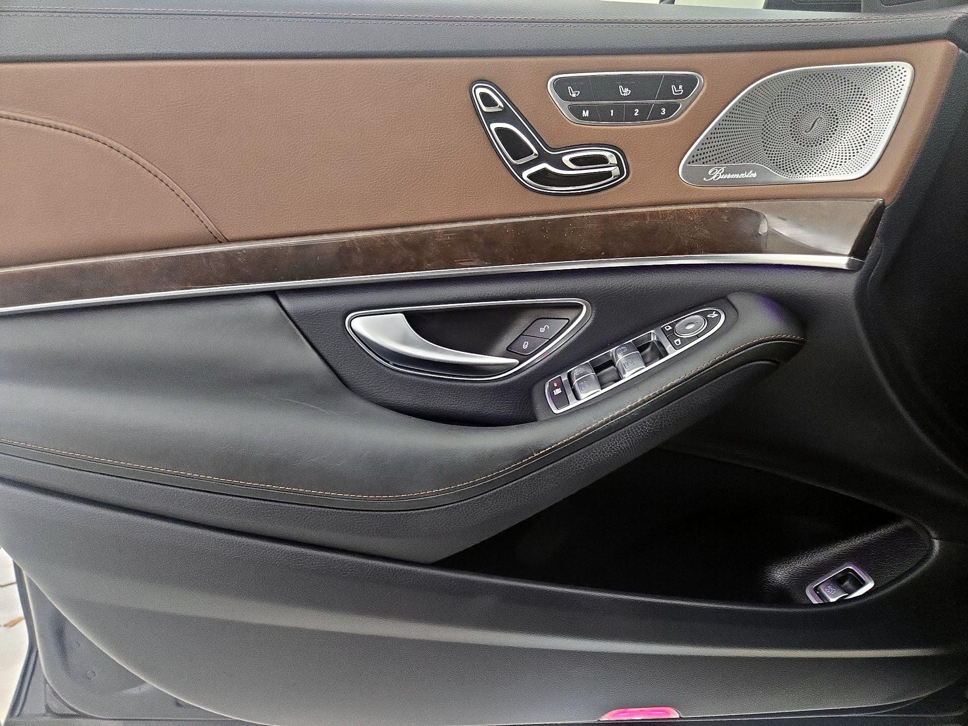 Thumbnail: 2020 Mercedes-Benz S-Class - 12