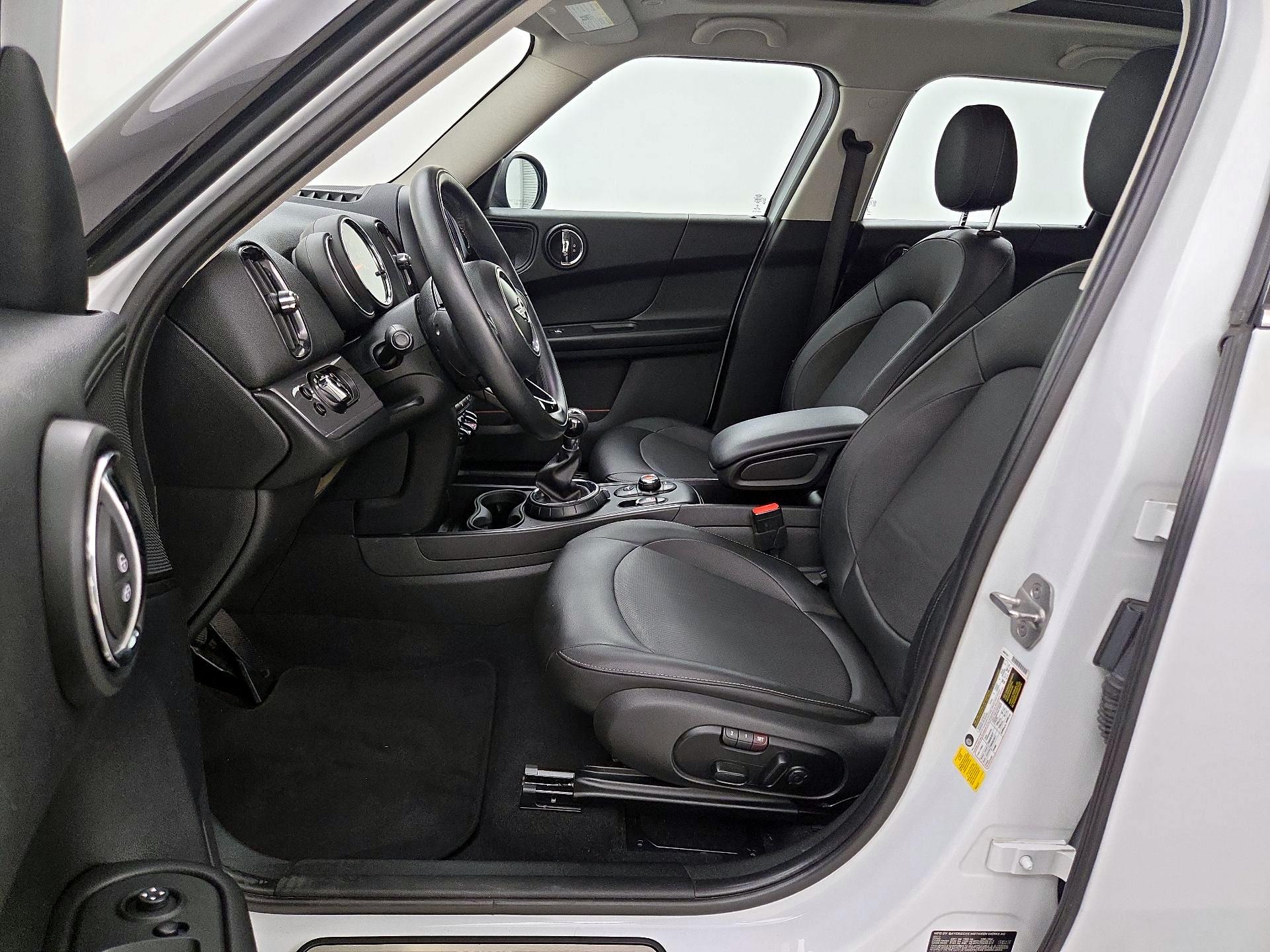 Thumbnail: 2017 MINI Cooper Countryman - 11