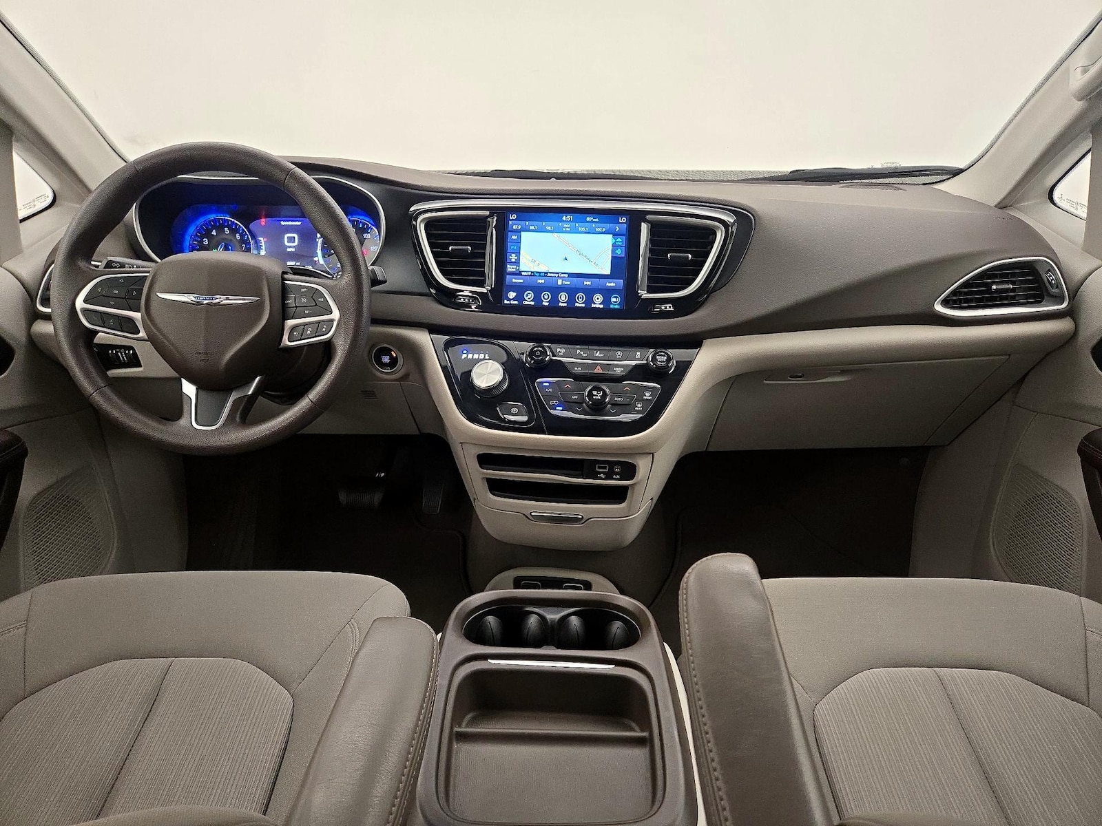 2020 Chrysler Pacifica Touring - Photo 10