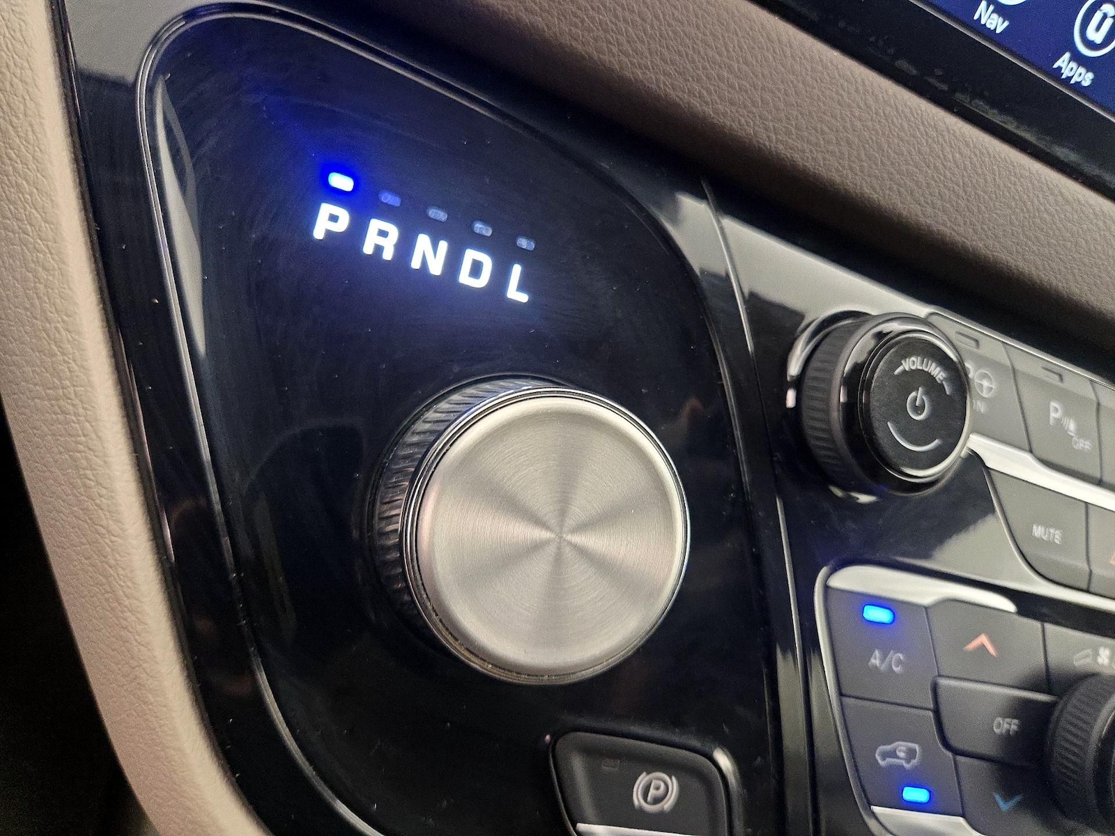 2020 Chrysler Pacifica Touring - Photo 19