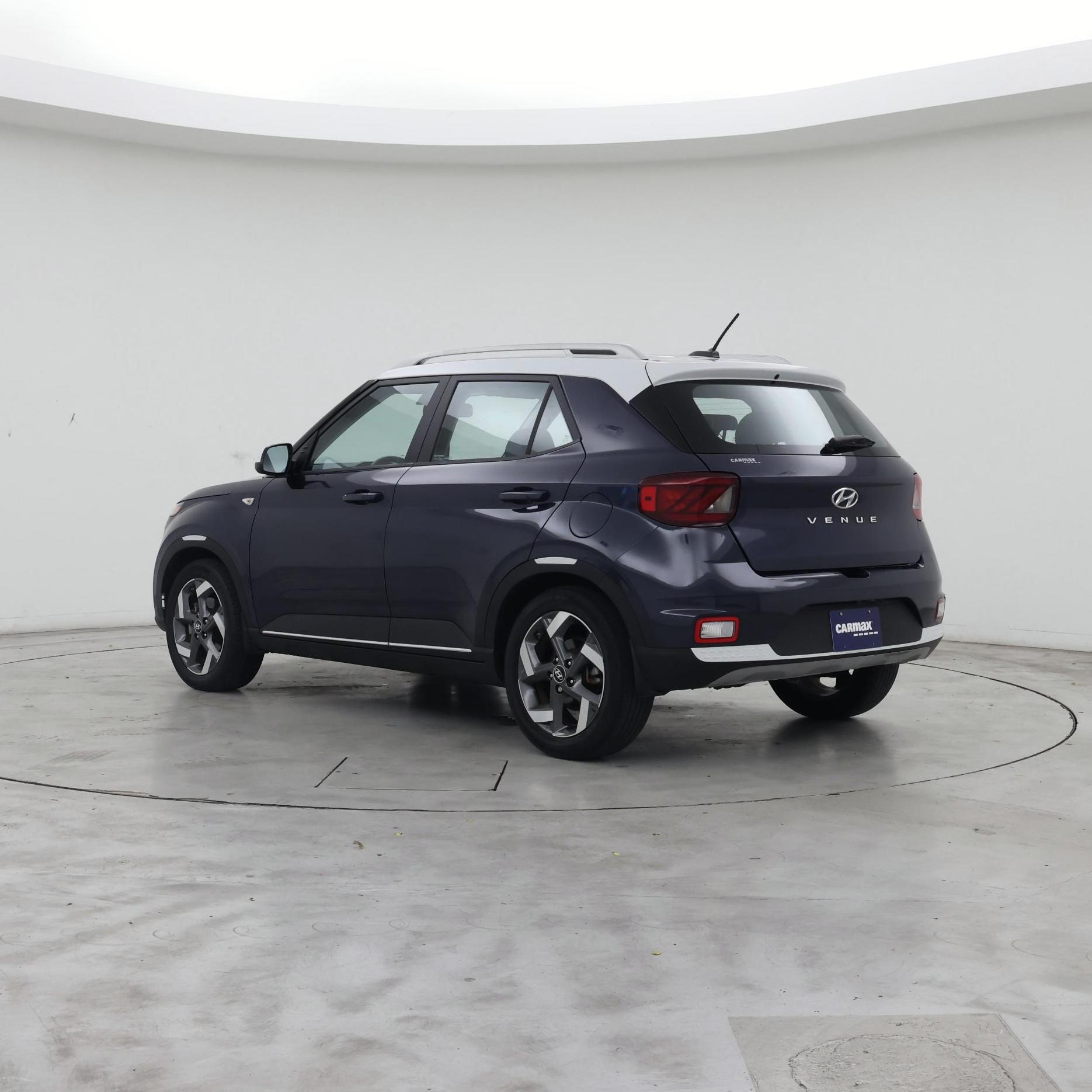 Thumbnail: 2023 Hyundai Venue - 2