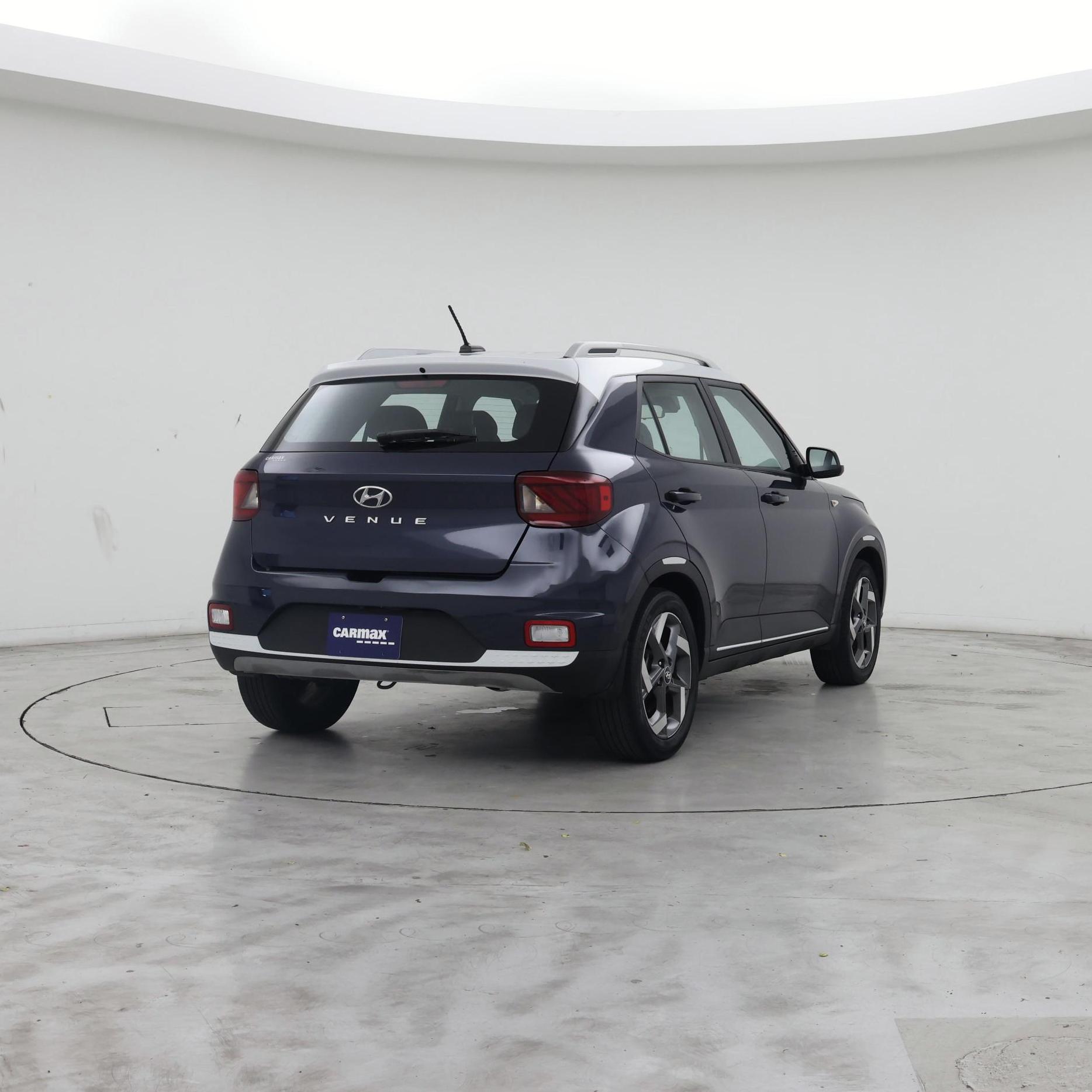 Thumbnail: 2023 Hyundai Venue - 8