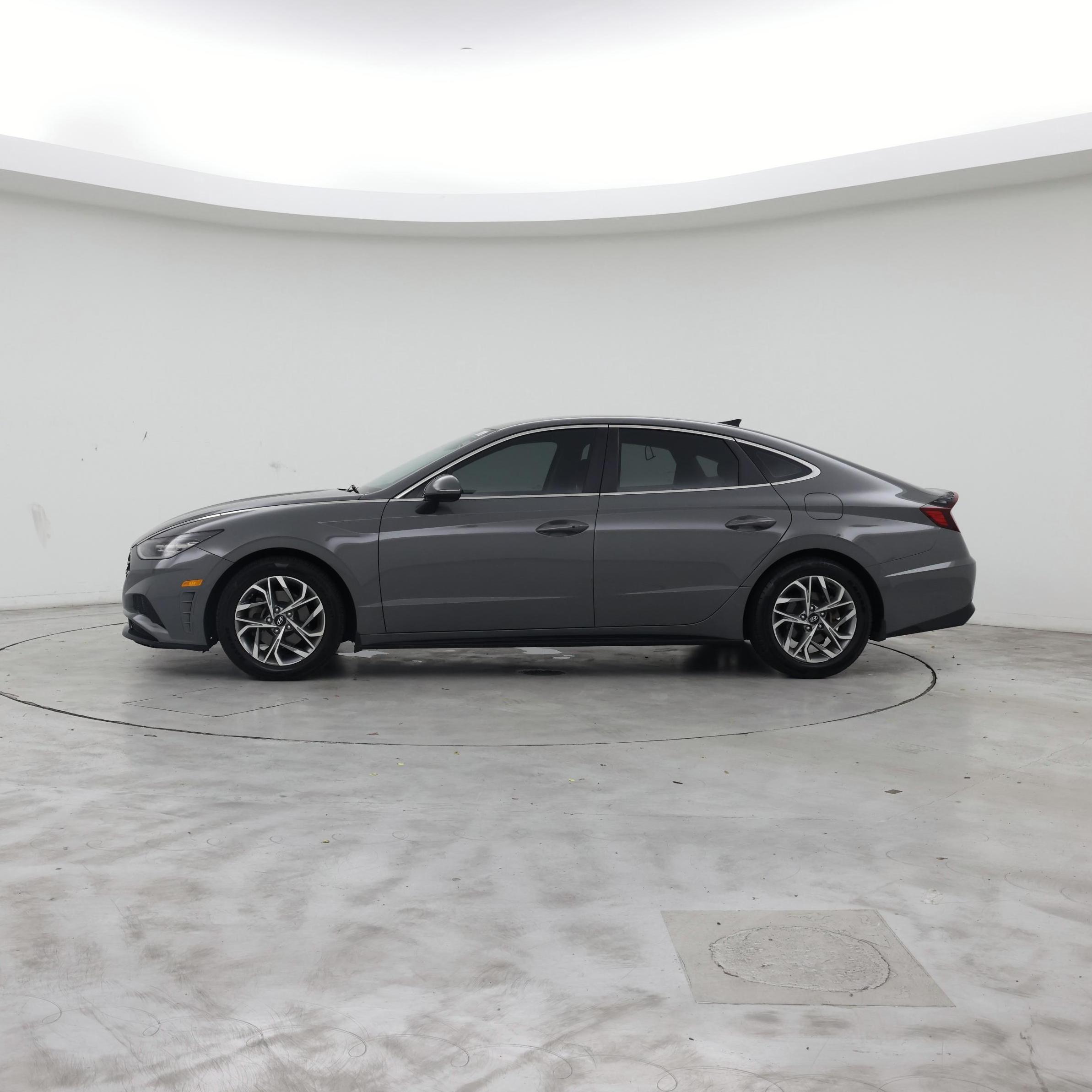 Thumbnail: 2023 Hyundai Sonata - 3