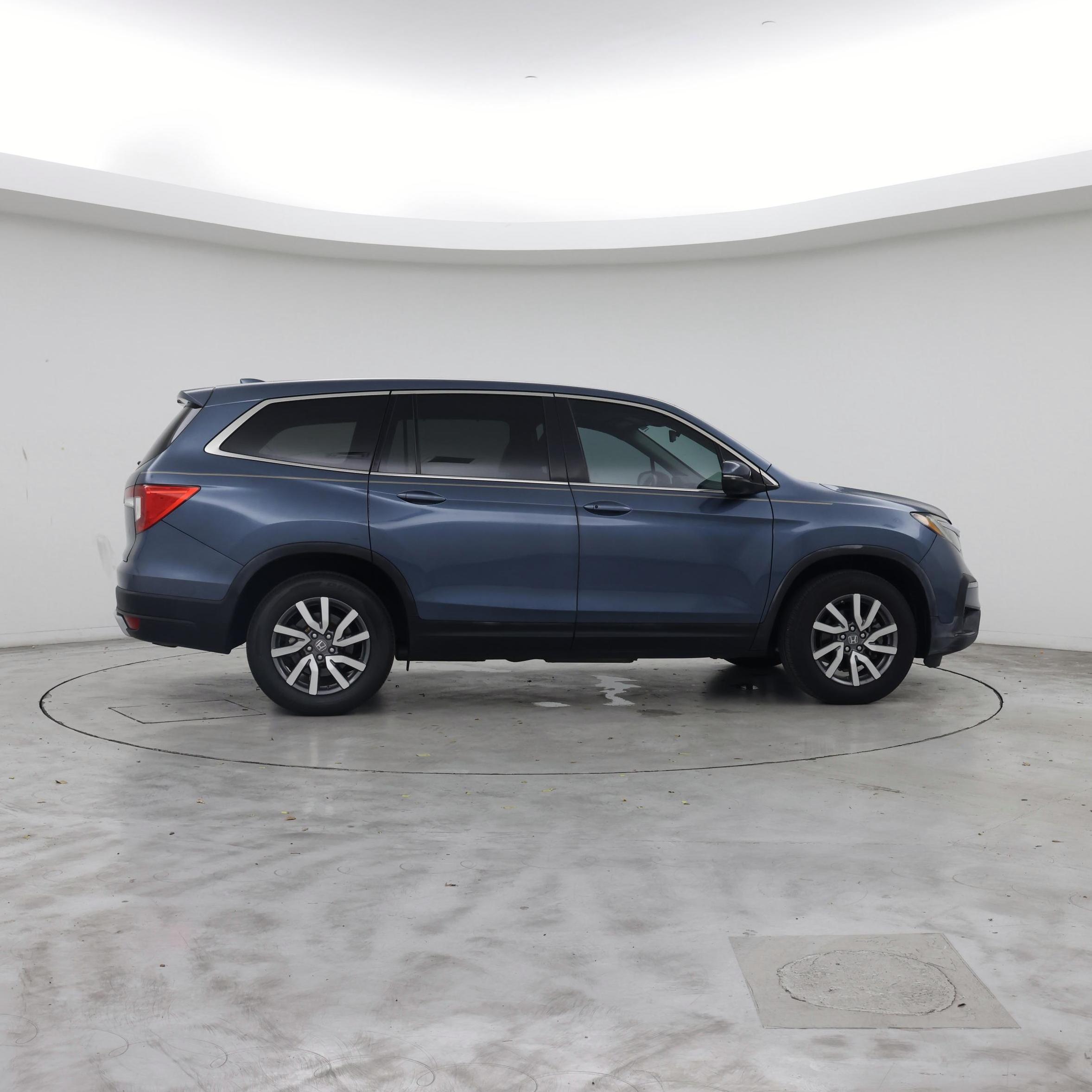 Thumbnail: 2019 Honda Pilot - 7