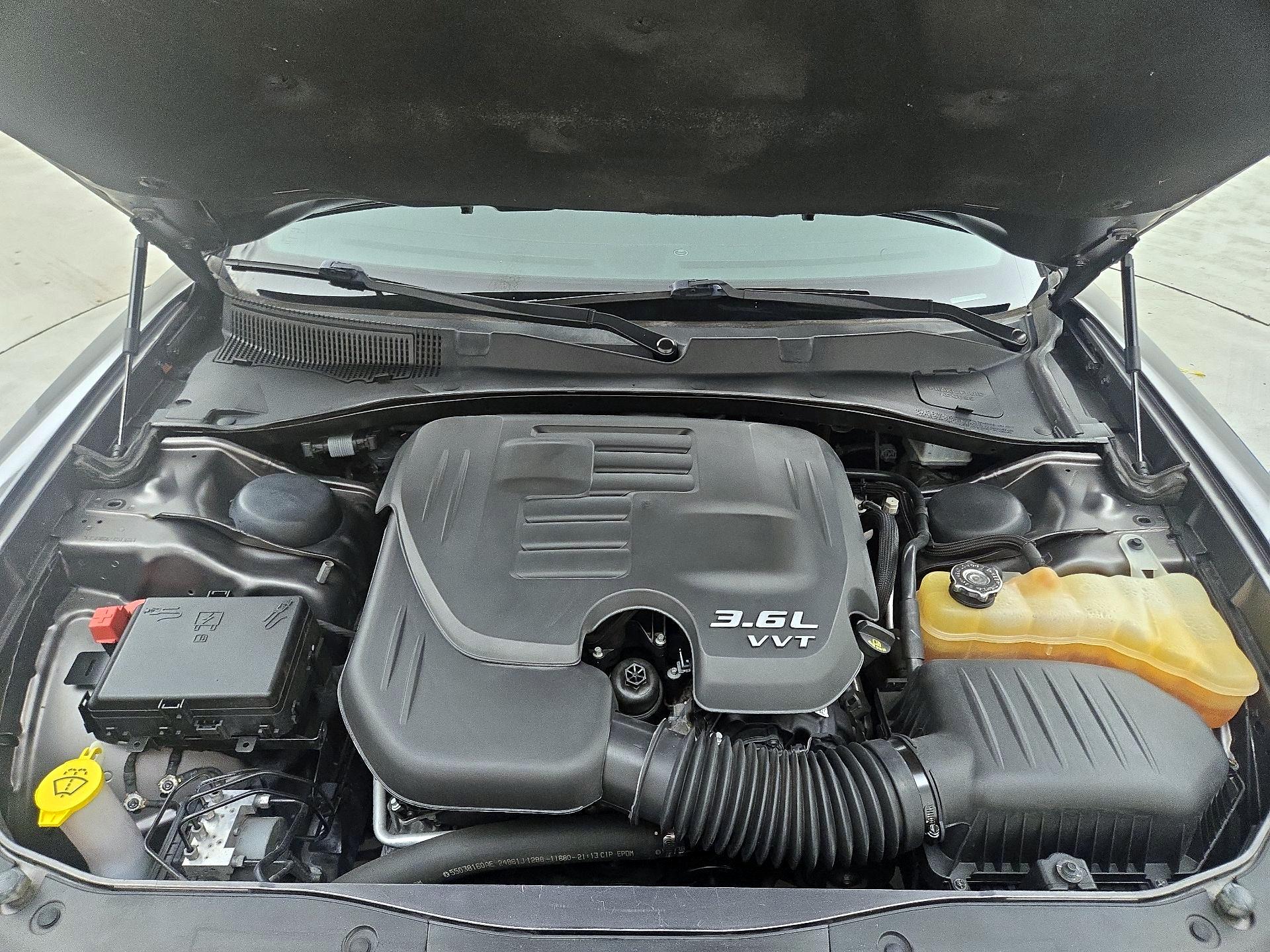 Thumbnail: 2018 Dodge Charger - 20