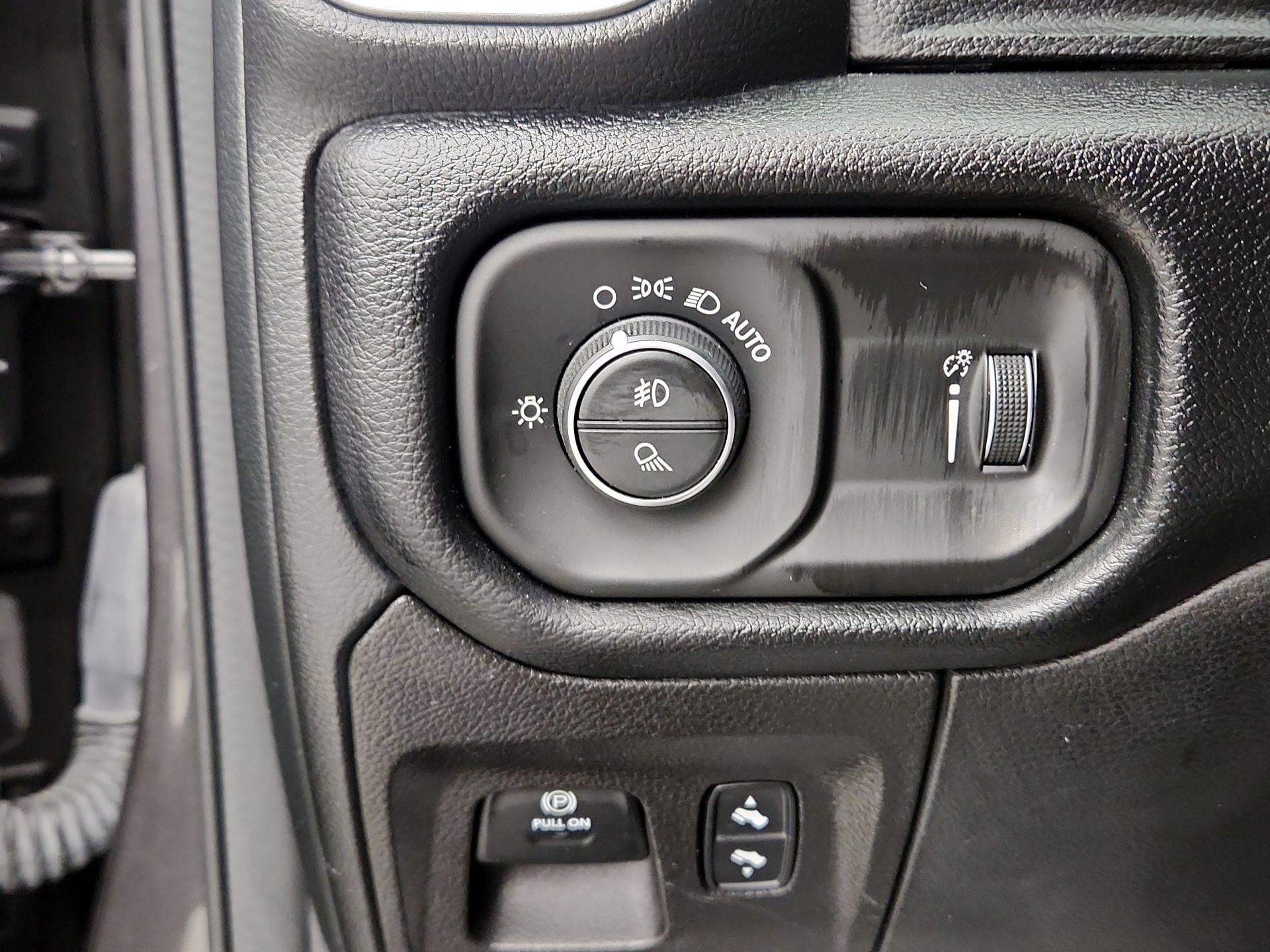 Thumbnail: 2021 RAM 1500 - 13