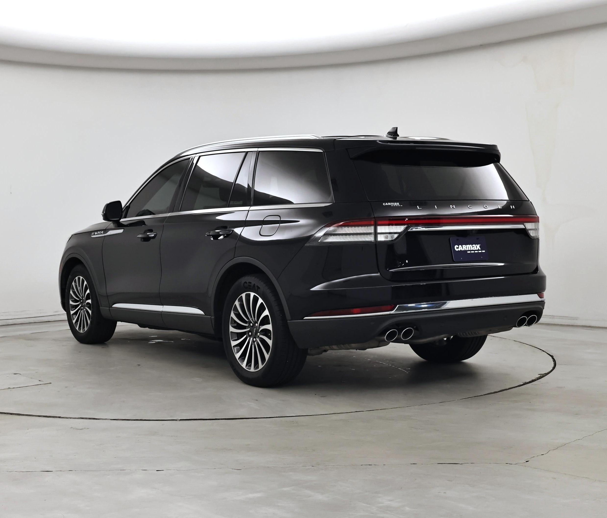 Thumbnail: 2023 Lincoln Aviator - 2