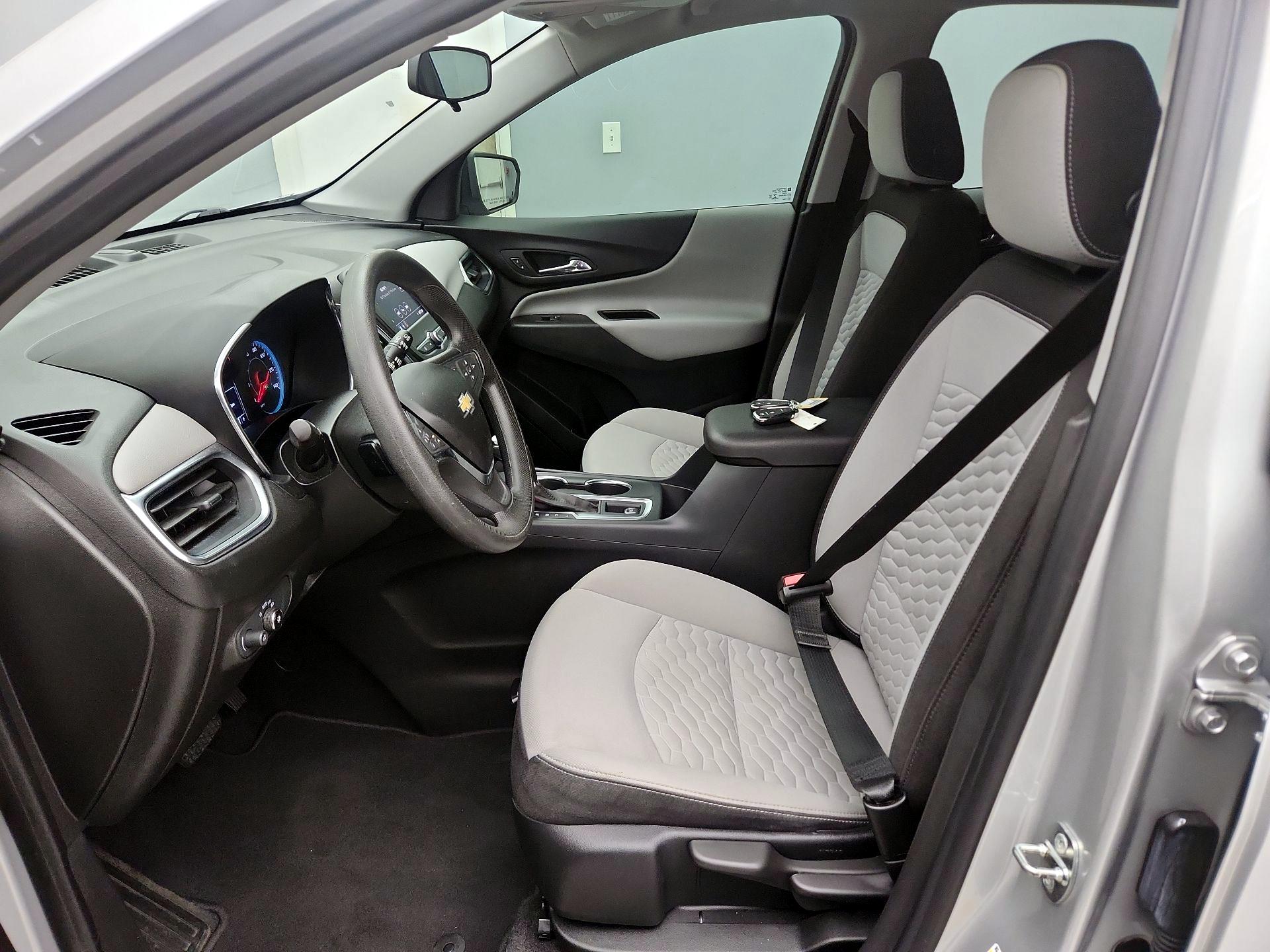 Thumbnail: 2020 Chevrolet Equinox - 11