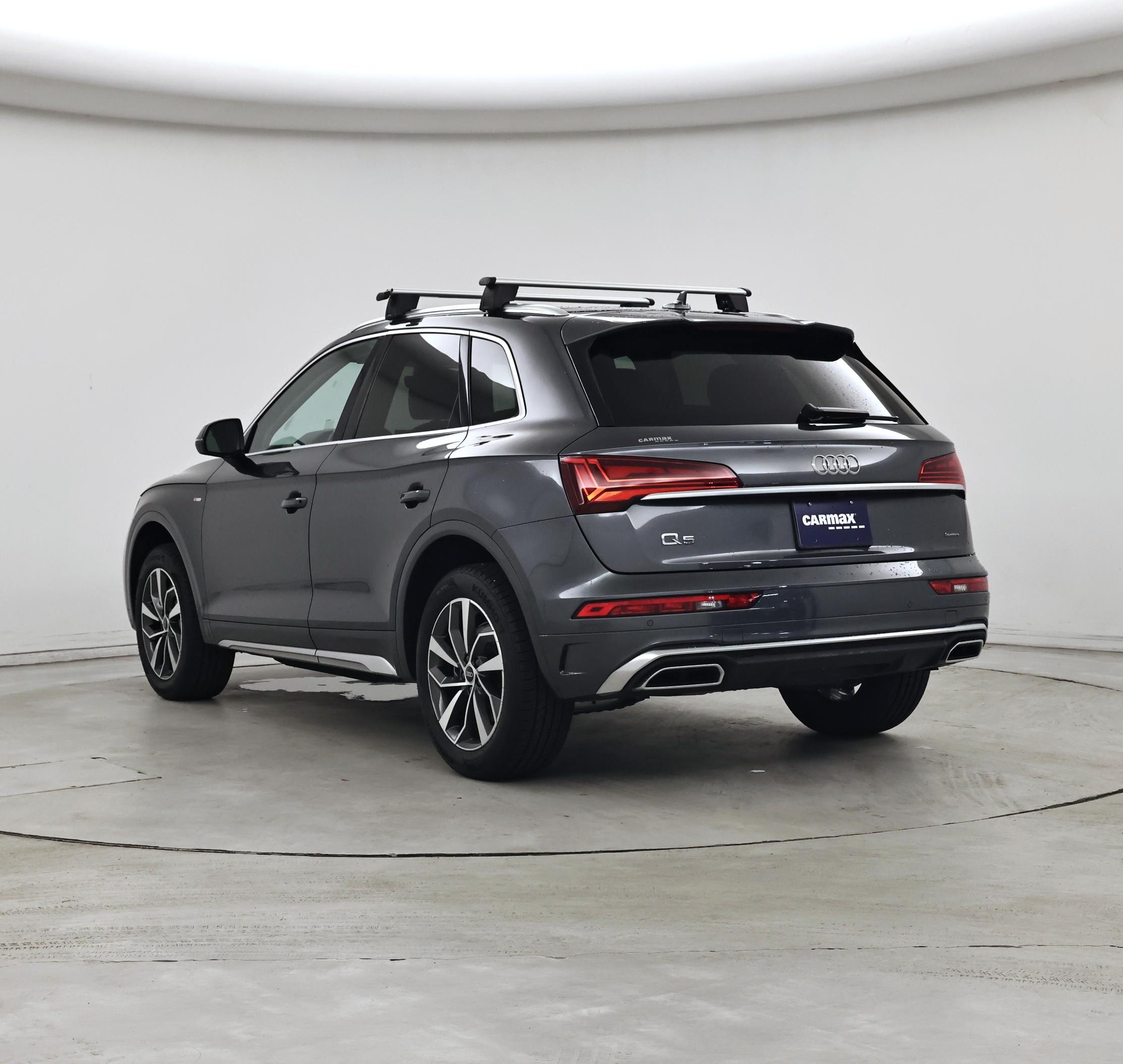 Thumbnail: 2023 Audi Q5 - 2