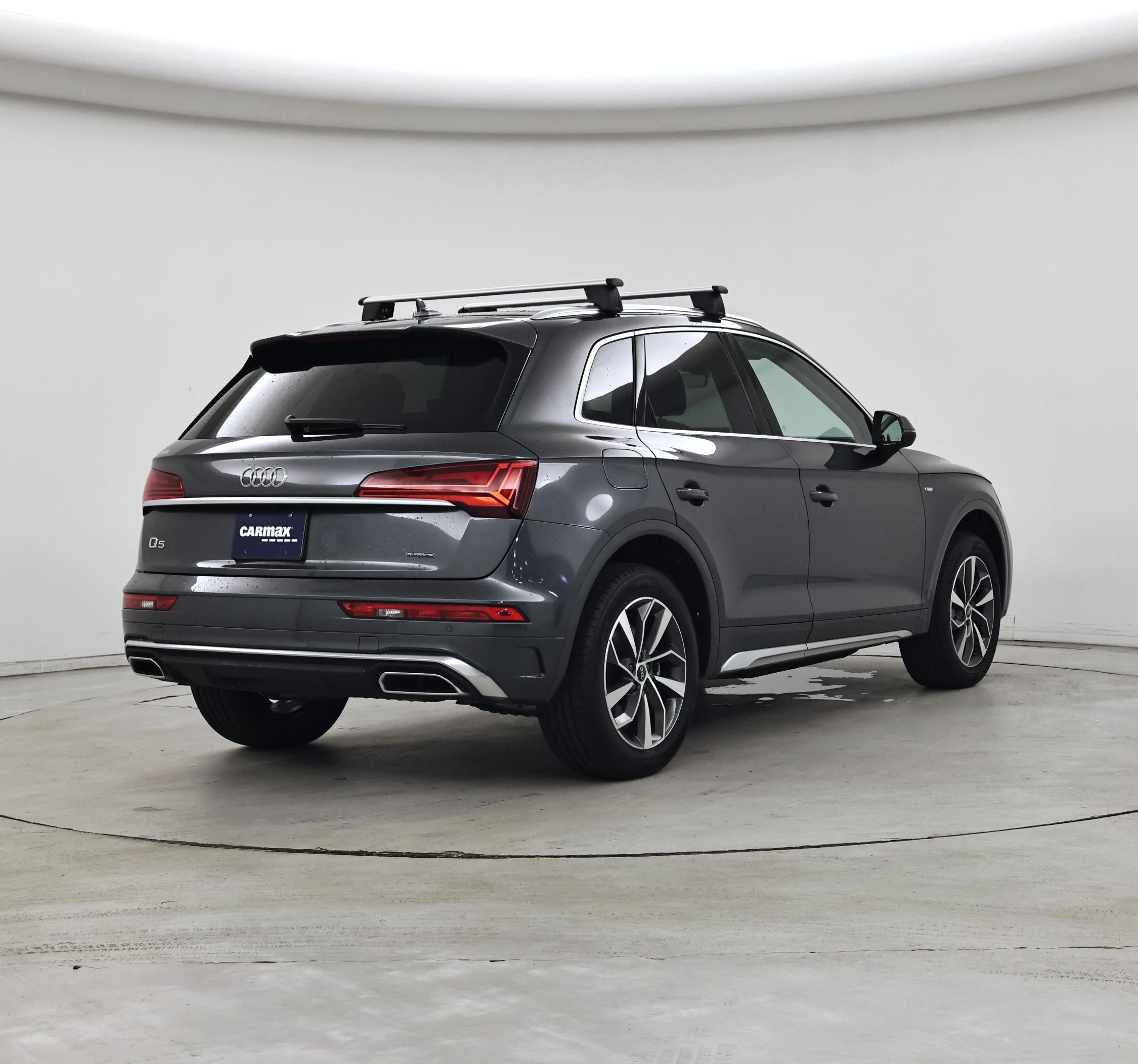 Thumbnail: 2023 Audi Q5 - 8