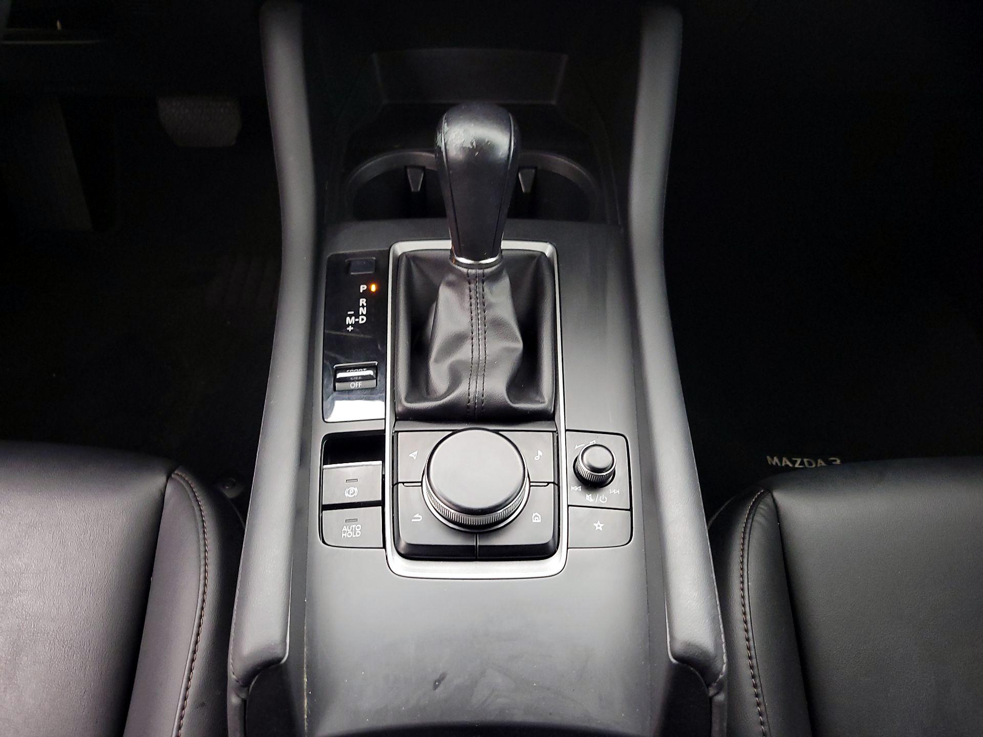 Thumbnail: 2020 Mazda Mazda3 - 17