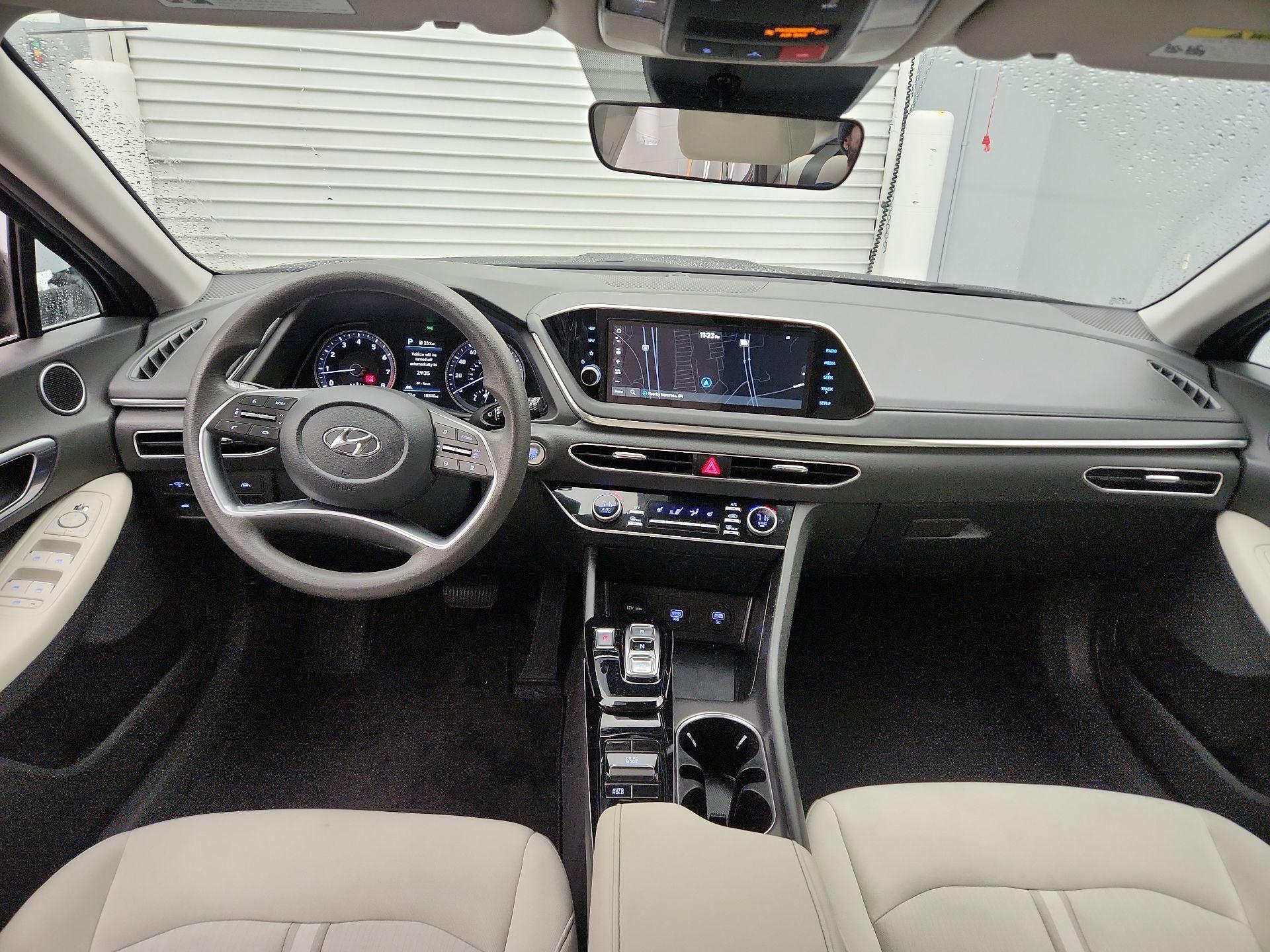 Thumbnail: 2023 Hyundai Sonata - 9