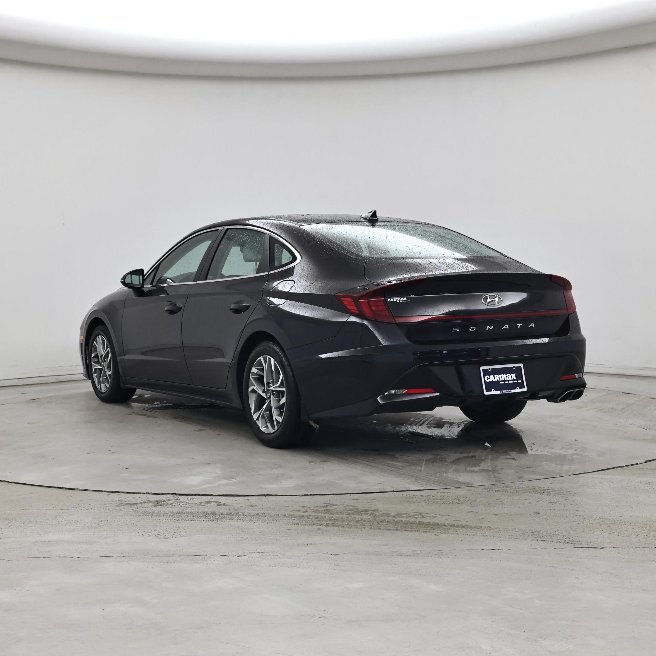 Thumbnail: 2023 Hyundai Sonata - 2