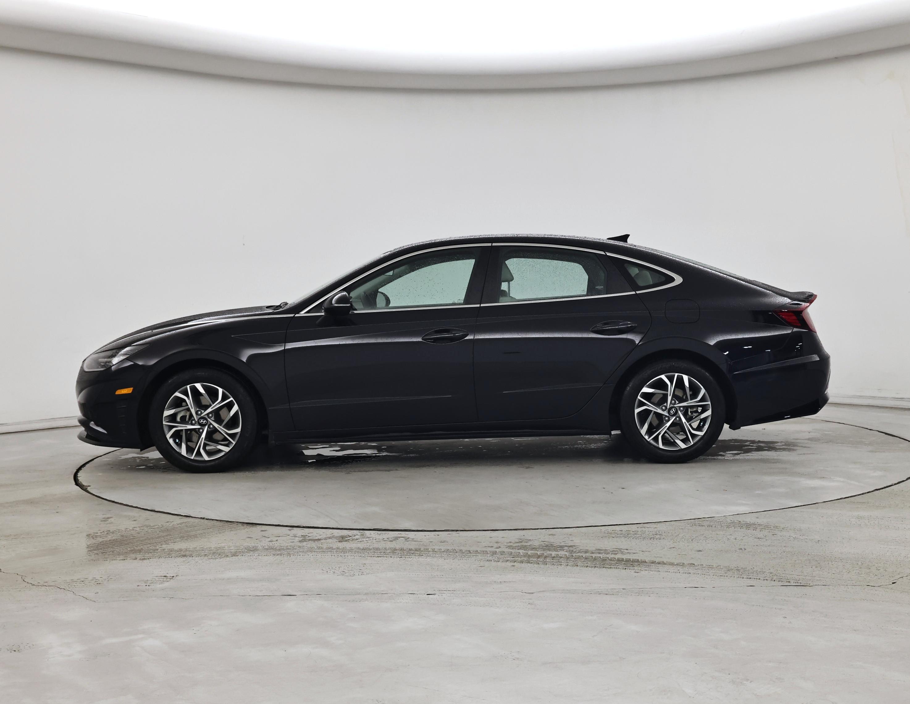 Thumbnail: 2023 Hyundai Sonata - 3