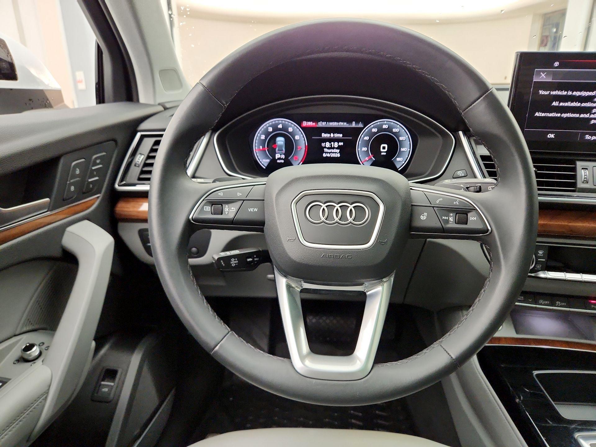Thumbnail: 2023 Audi Q5 - 10