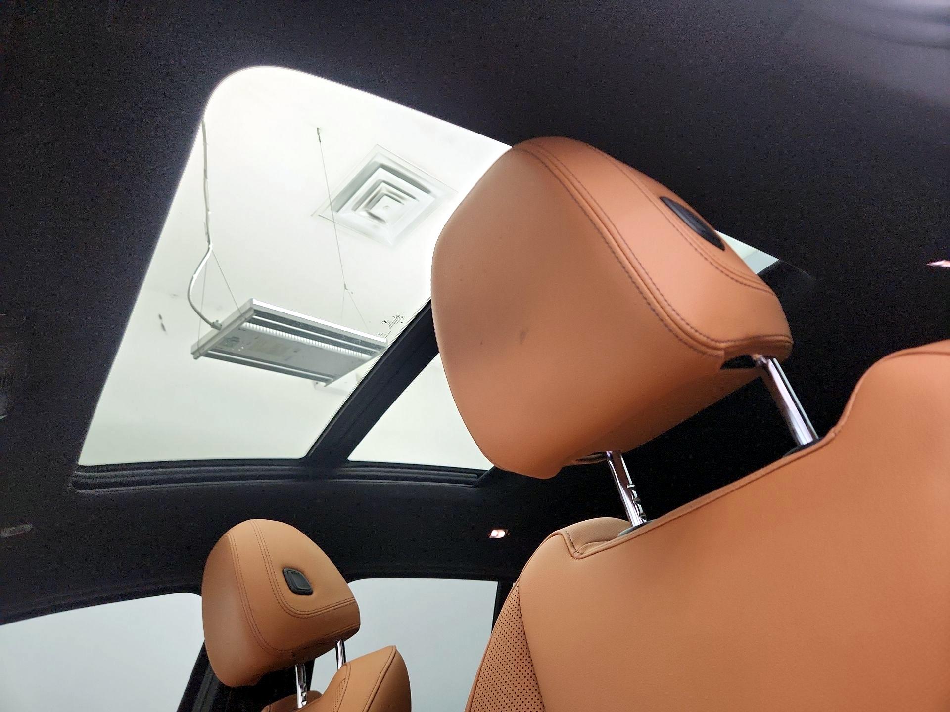 Thumbnail: 2023 BMW X4 - 19