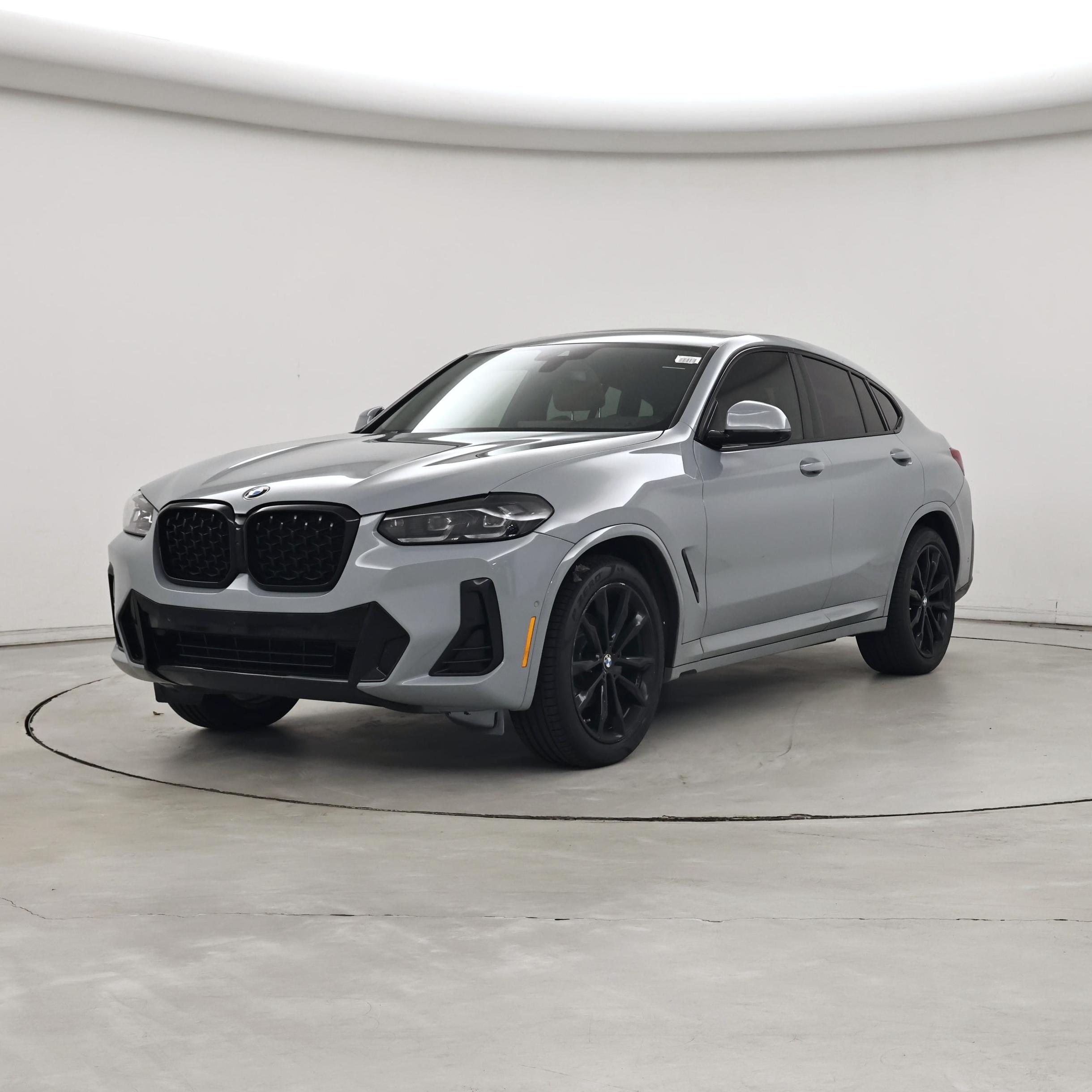 Thumbnail: 2023 BMW X4 - 4