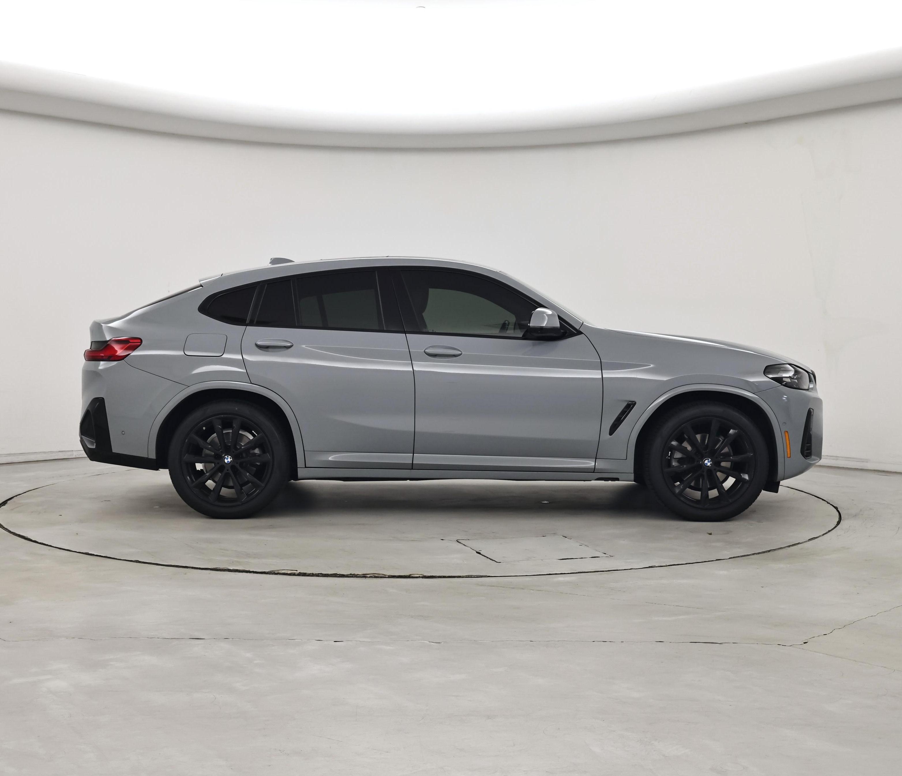 Thumbnail: 2023 BMW X4 - 7