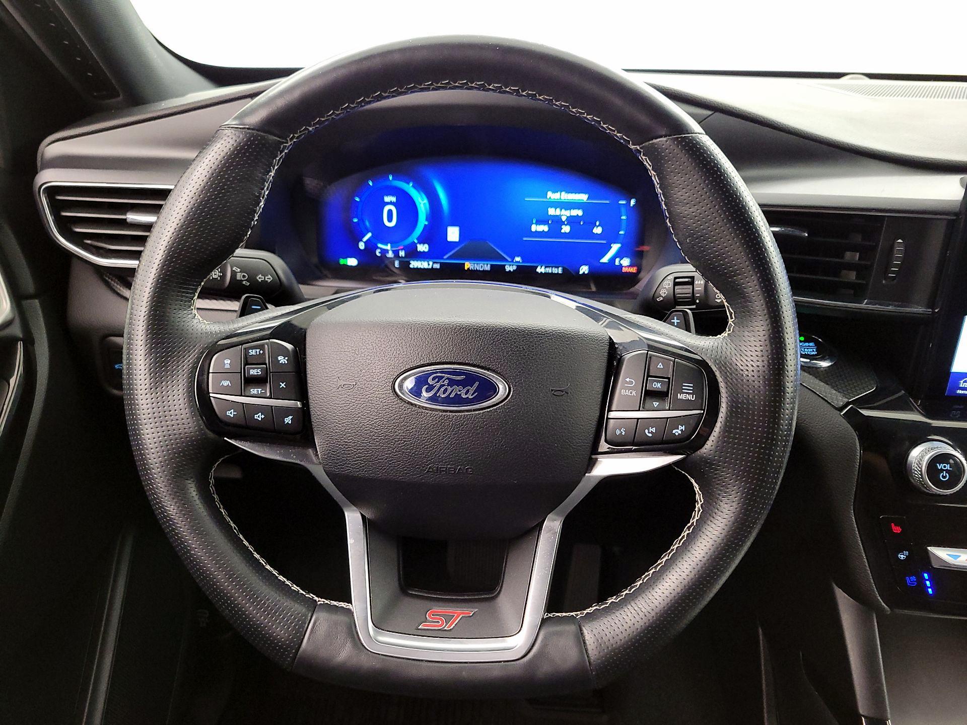 Thumbnail: 2021 Ford Explorer - 10