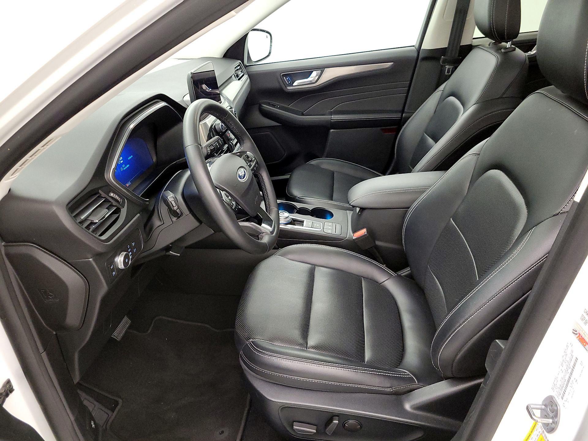 Thumbnail: 2021 Ford Escape - 11