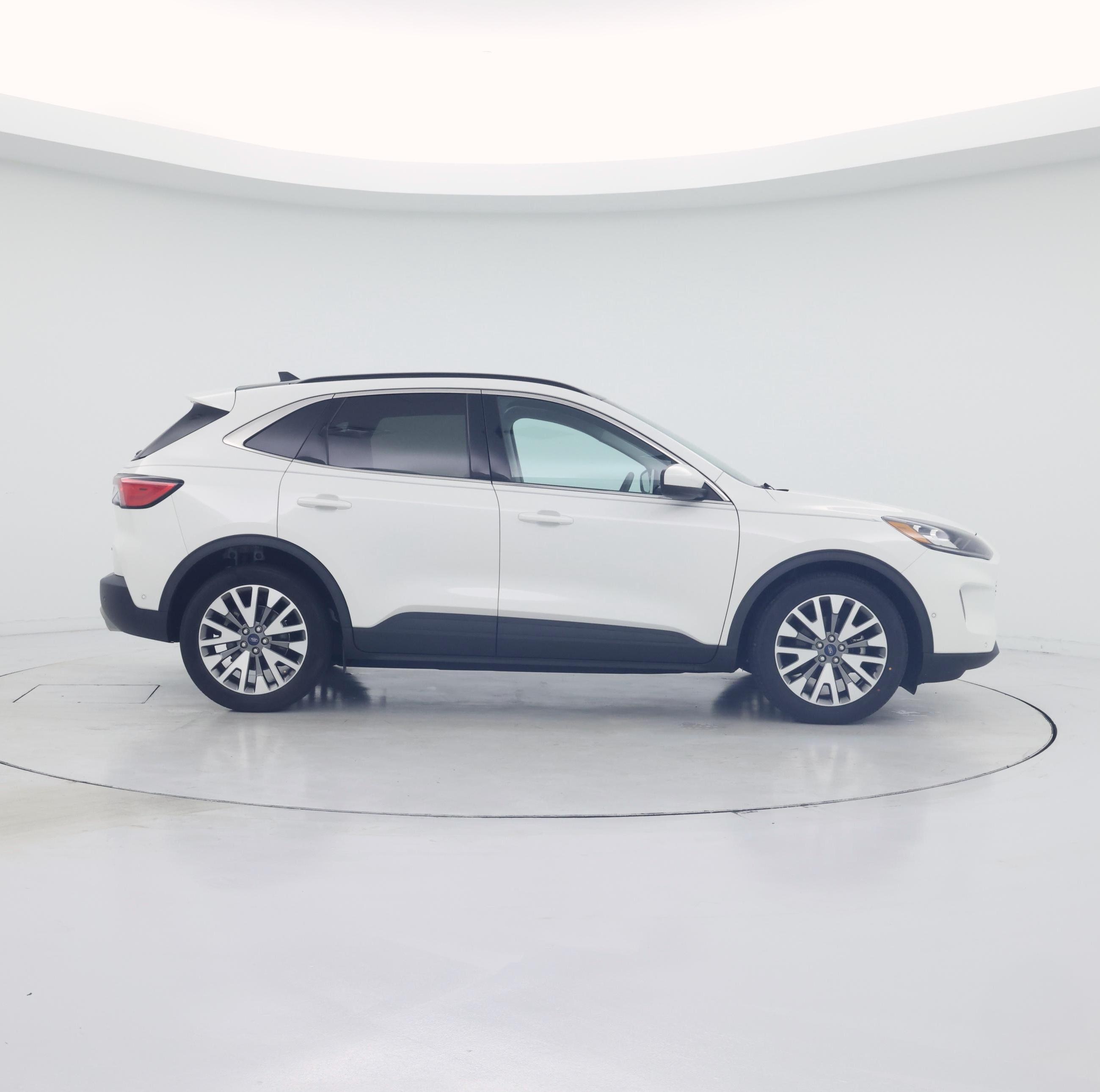 Thumbnail: 2021 Ford Escape - 7