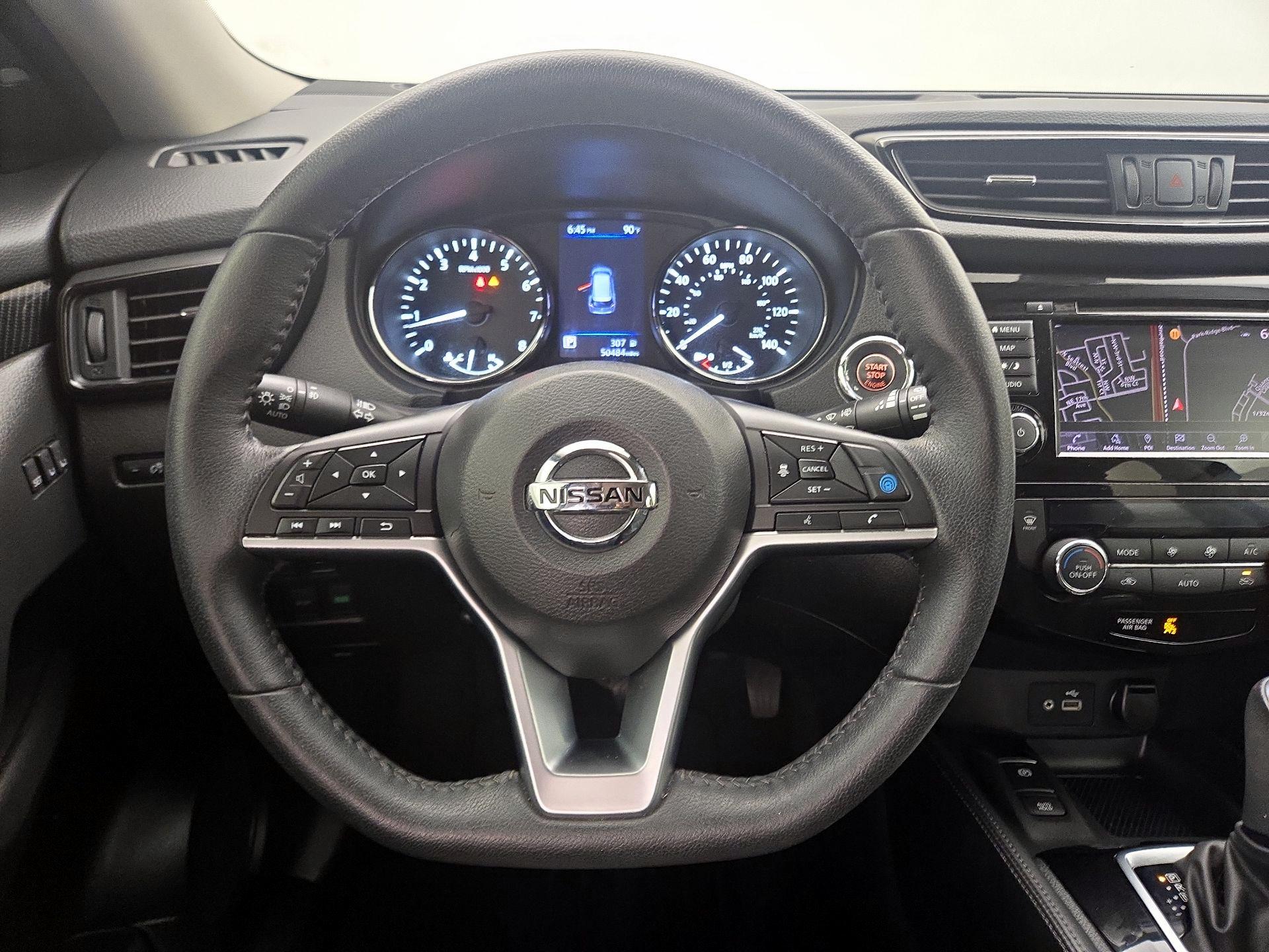 Thumbnail: 2020 Nissan Rogue - 10