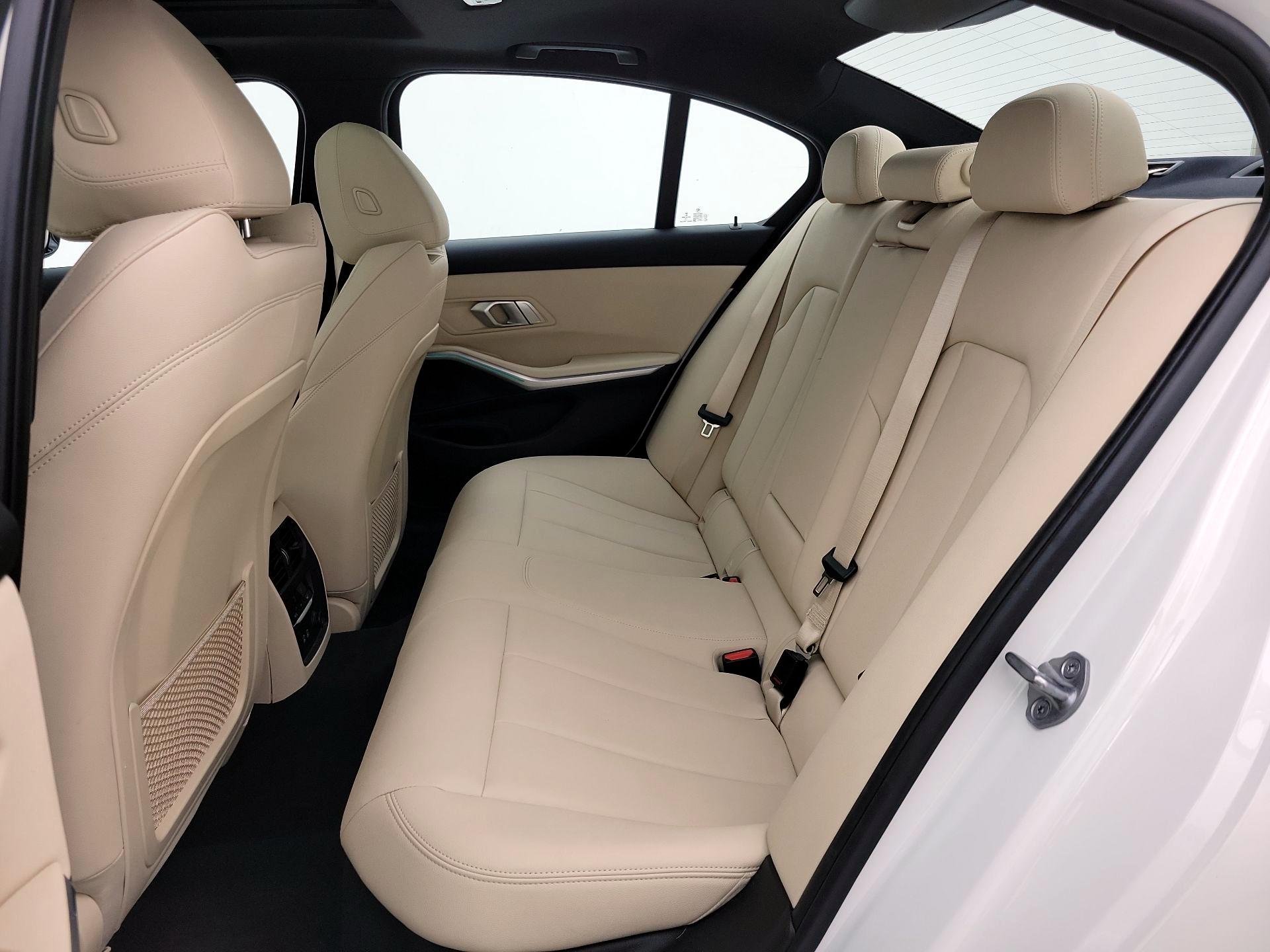 Thumbnail: 2020 BMW 3 Series - 20