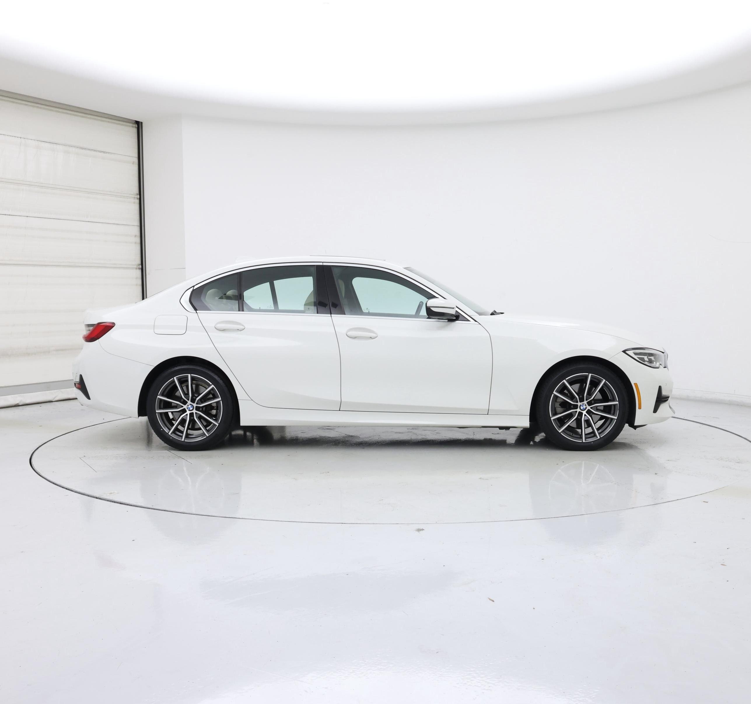 Thumbnail: 2020 BMW 3 Series - 7