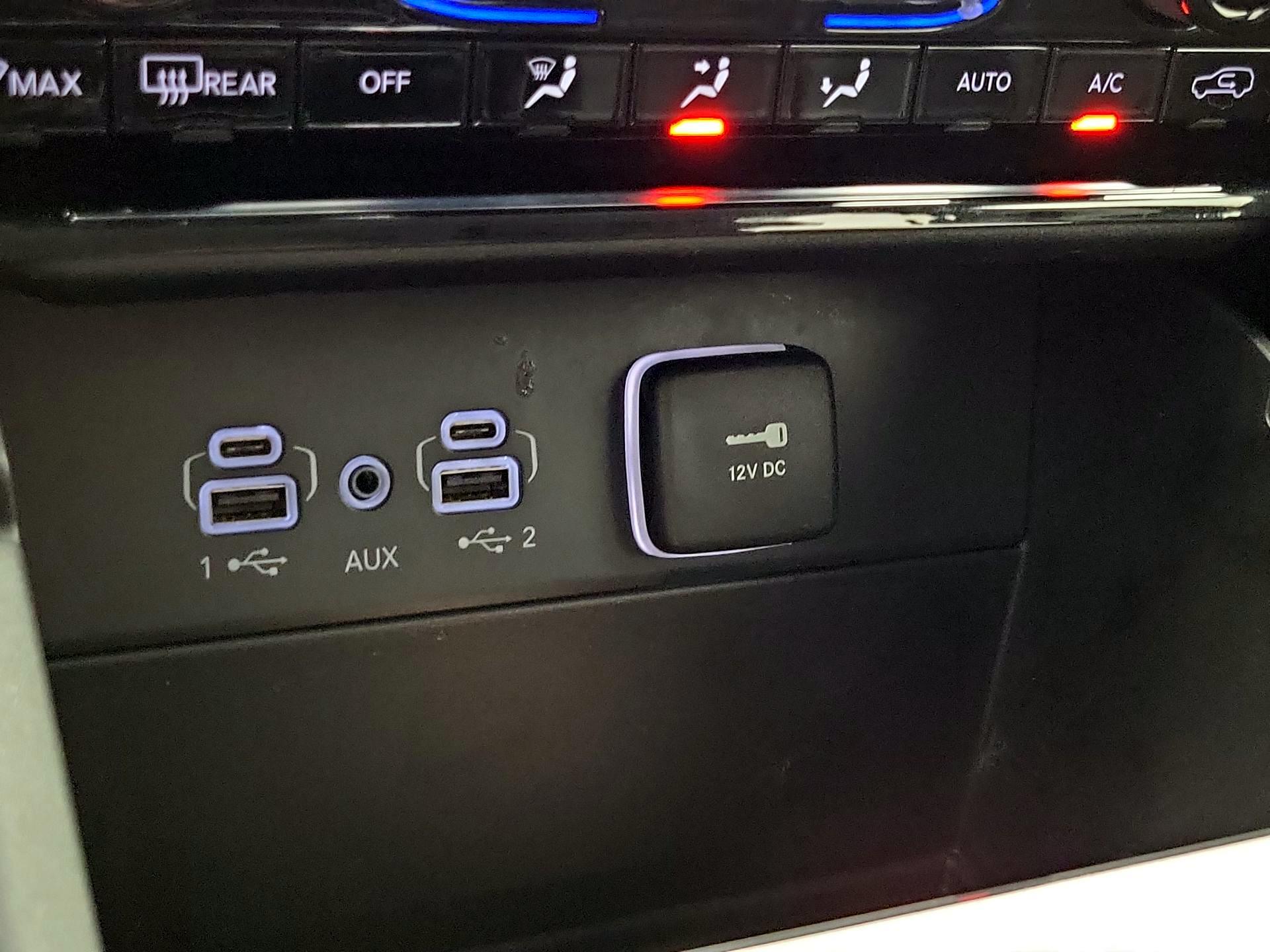 Thumbnail: 2023 Jeep Grand Cherokee - 19